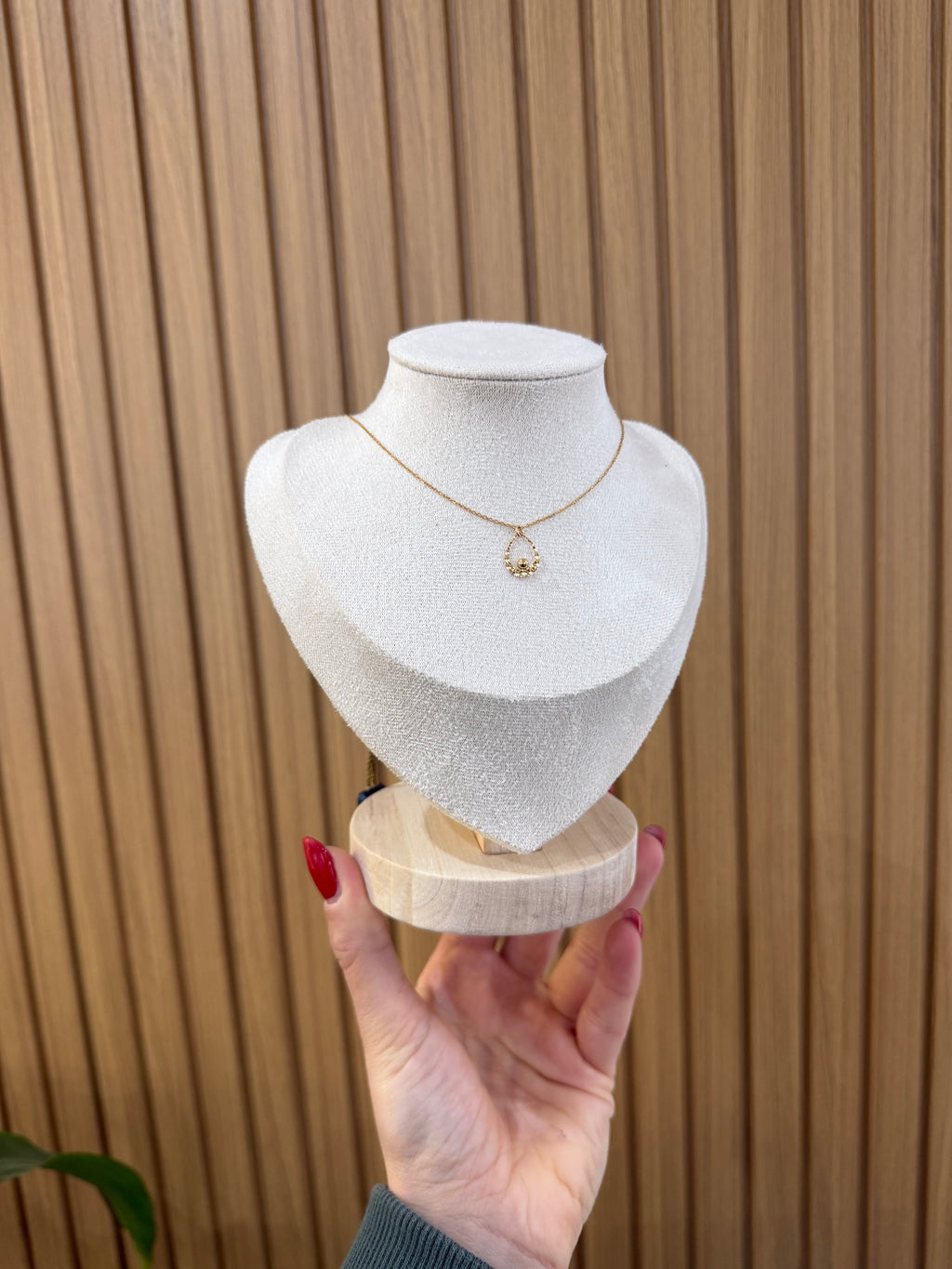 COLLANA GOCCIA DANA ORO 9 CARATI