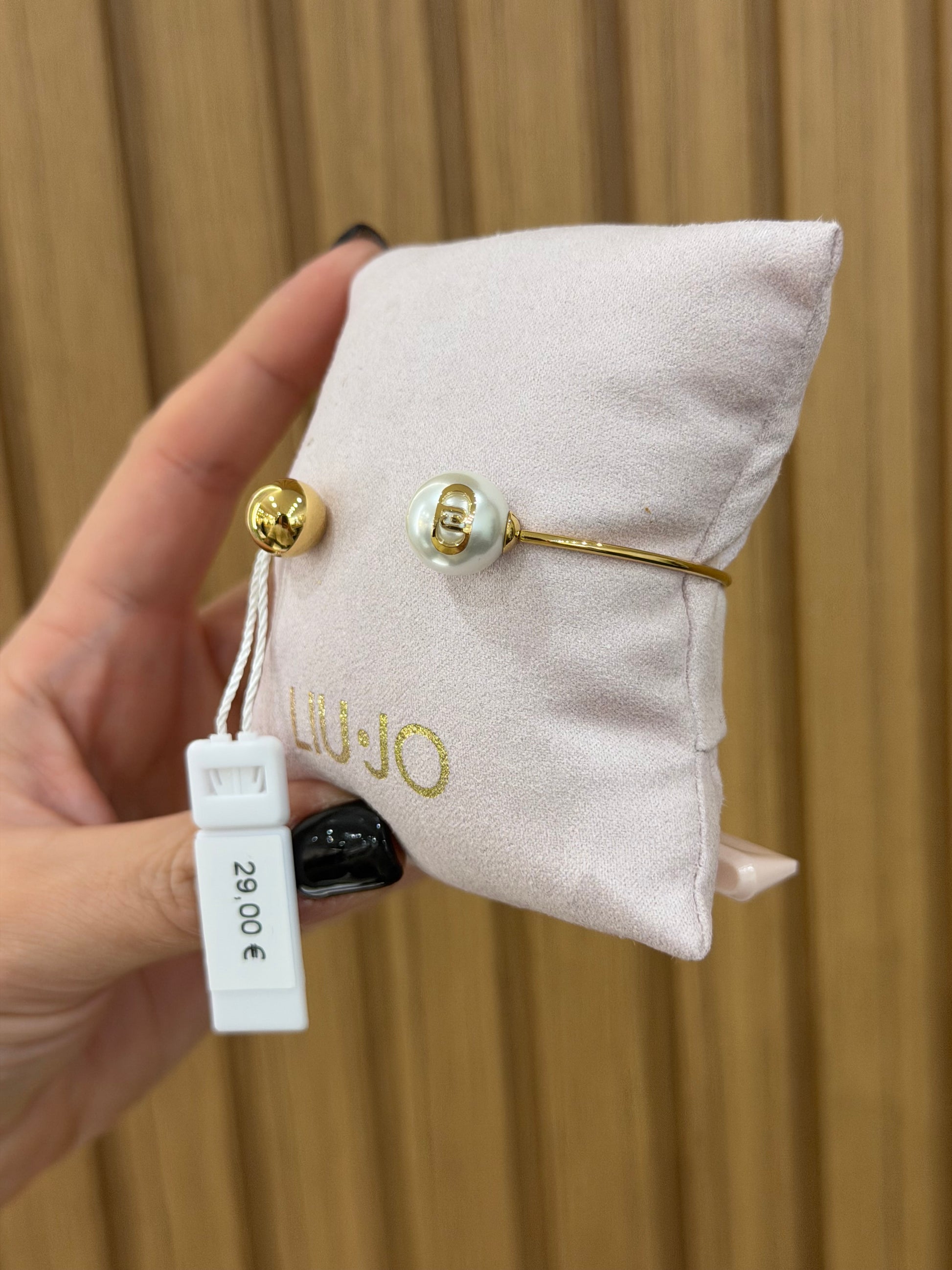 BRACCIALE CON PERLE LIU JO