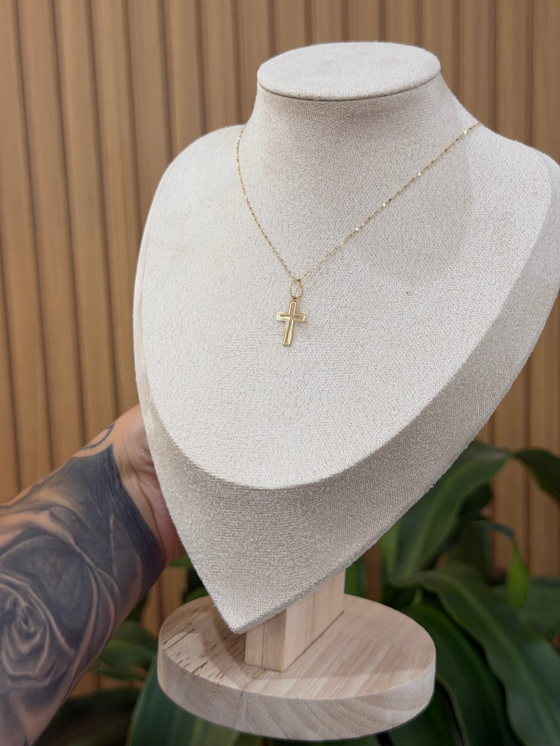 COLLANA ORO 18KT CON CROCE TRAFORATA