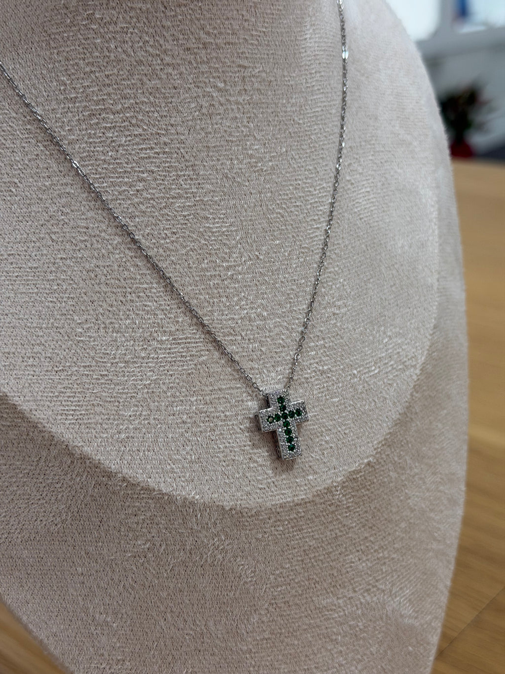COLLANA CROCE AMIE ZIRCONI VERDI