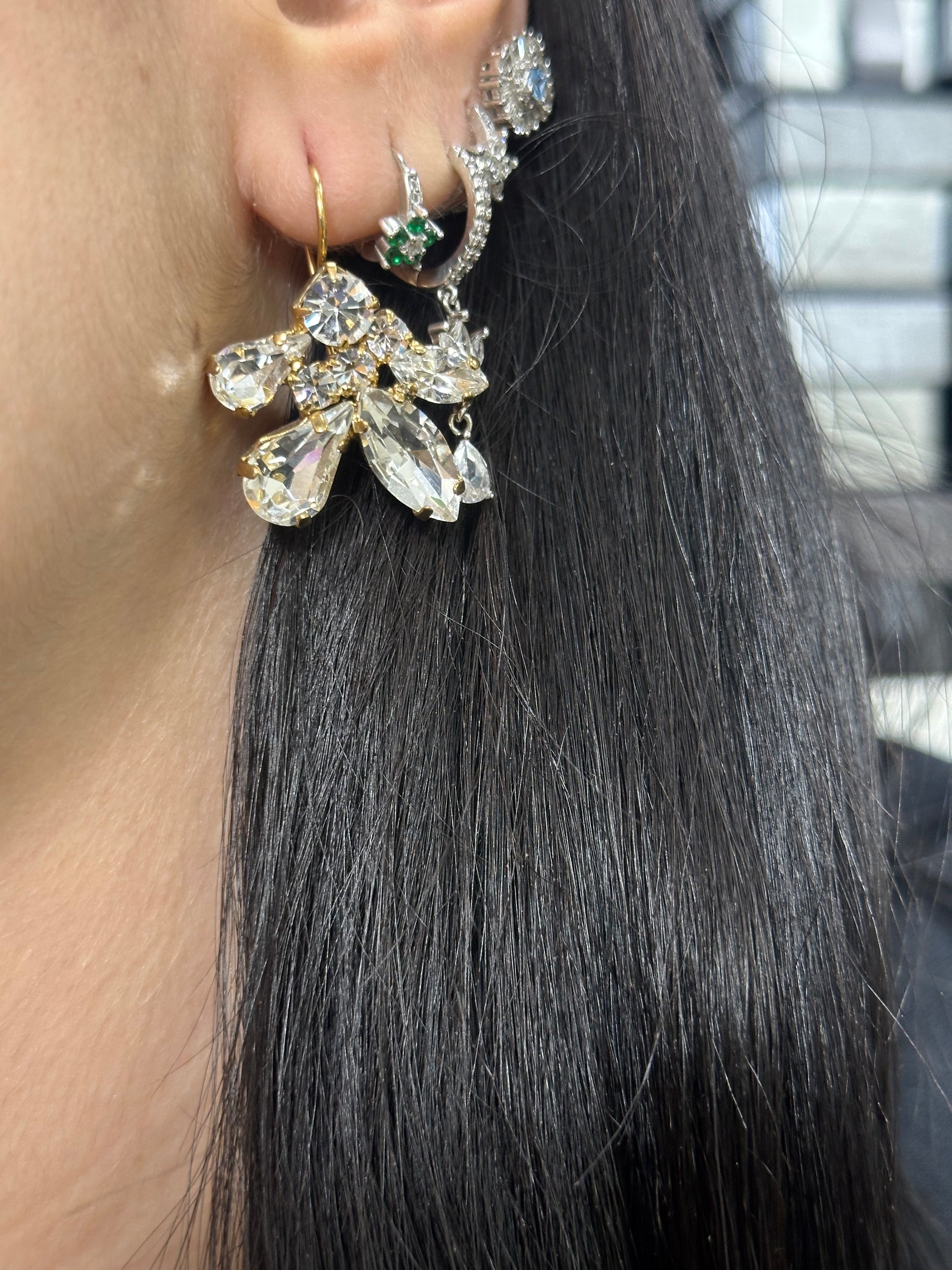 ORECCHINI SAKI PIETRE BIANCHE