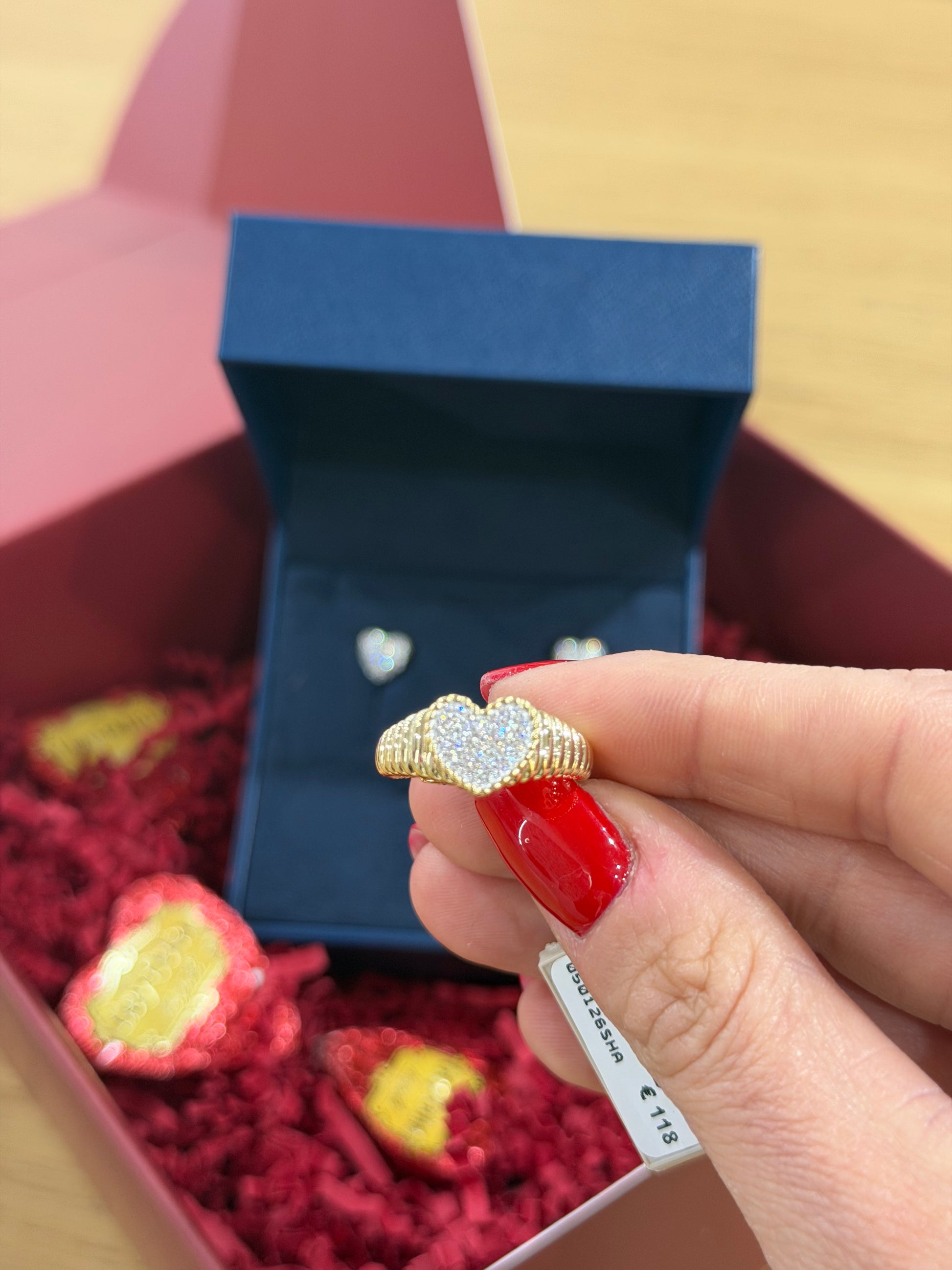 BOX SOGNI CON COMPLETO CUORE GAY-ODIN