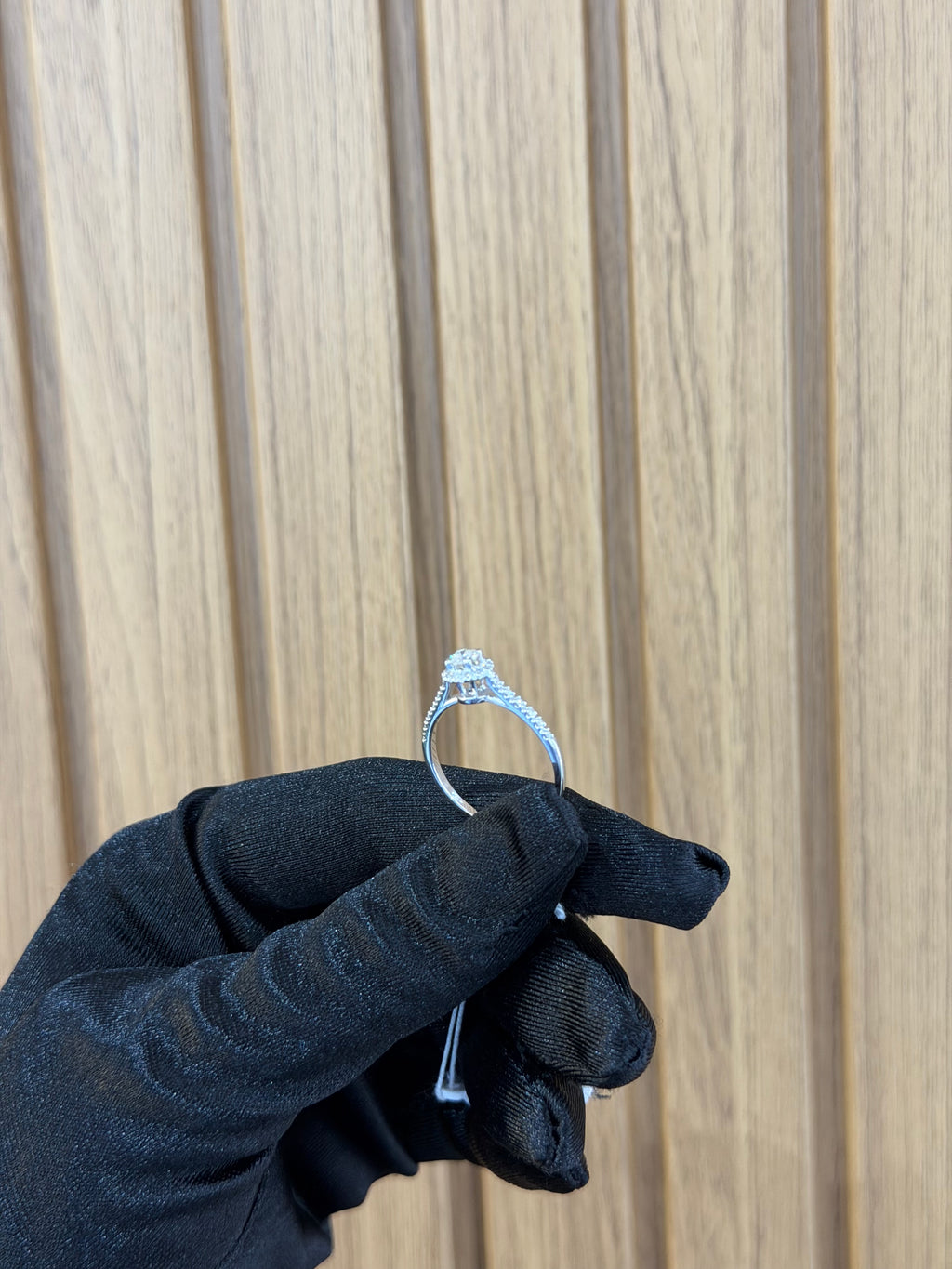 ANELLO ORO 18KT CON DIAMANTI