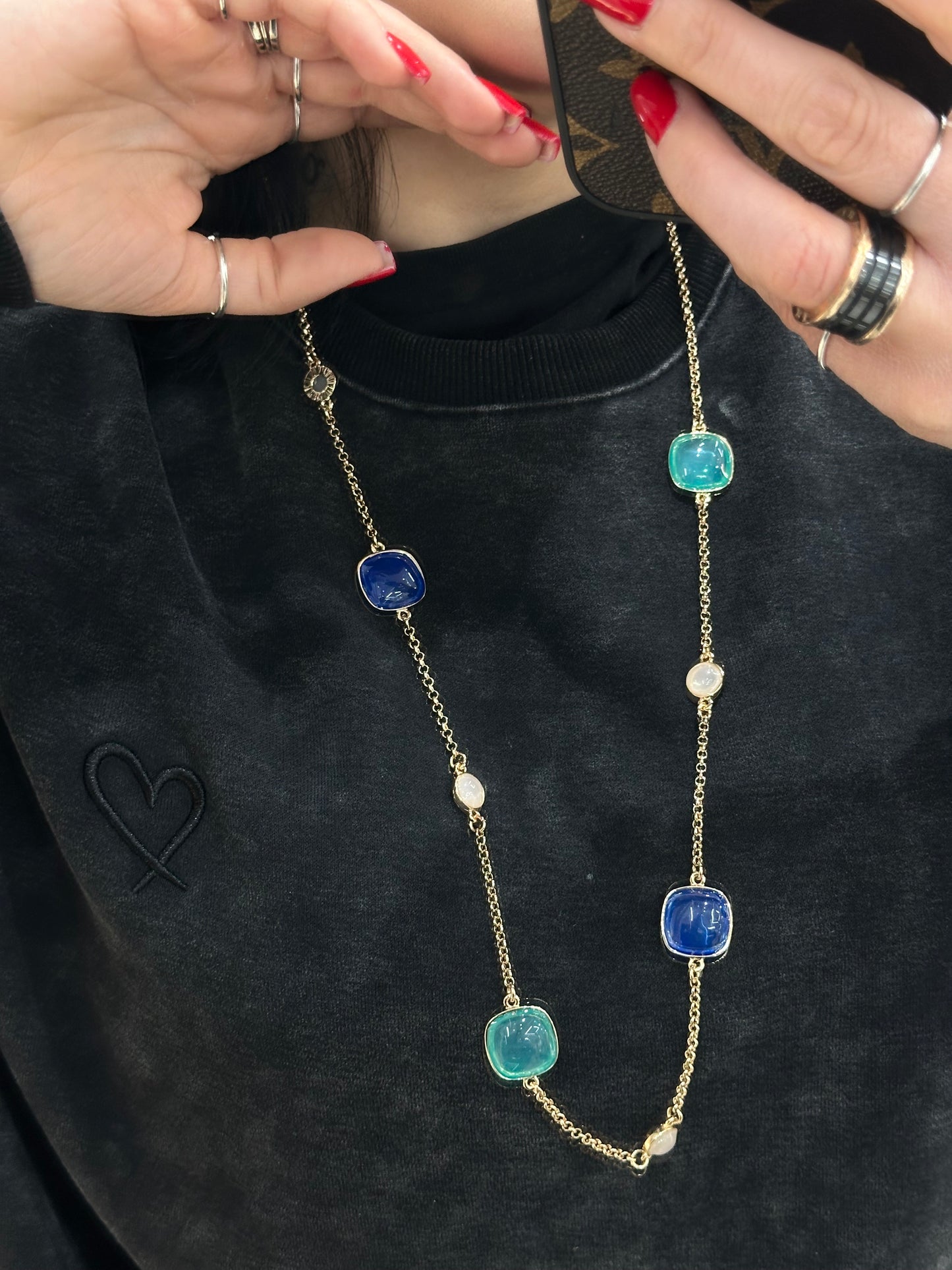 COLLANA AMO CAPRI IN METALLO CON PIETRE BLU