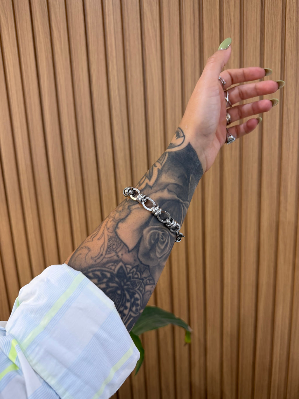 BRACCIALE STRONG IN ACCIAIO