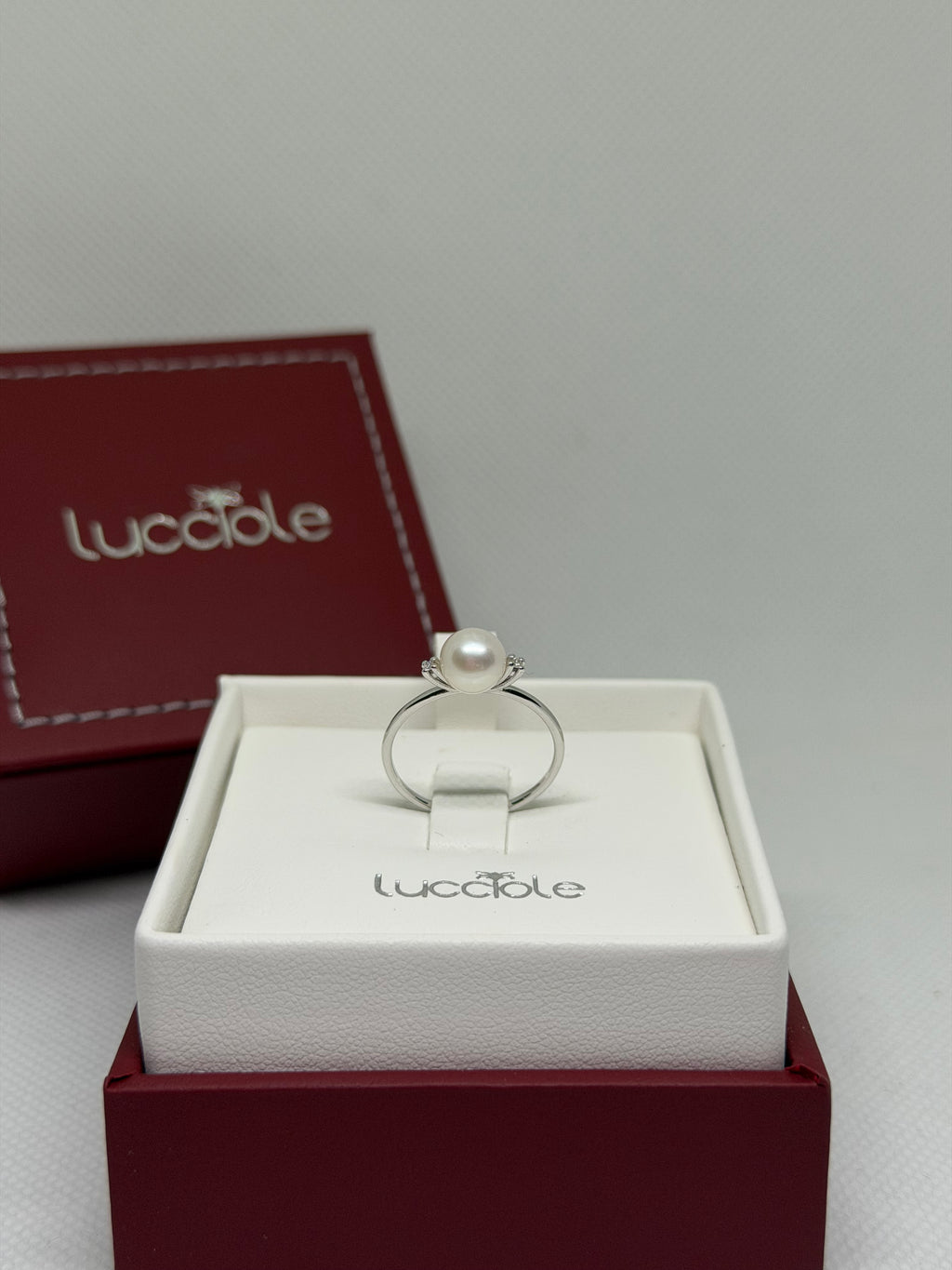 ANELLO ORO 9 CARATI CON PERLA BIANCA ORIGINALE E DIAMANTI LUCCIOLE