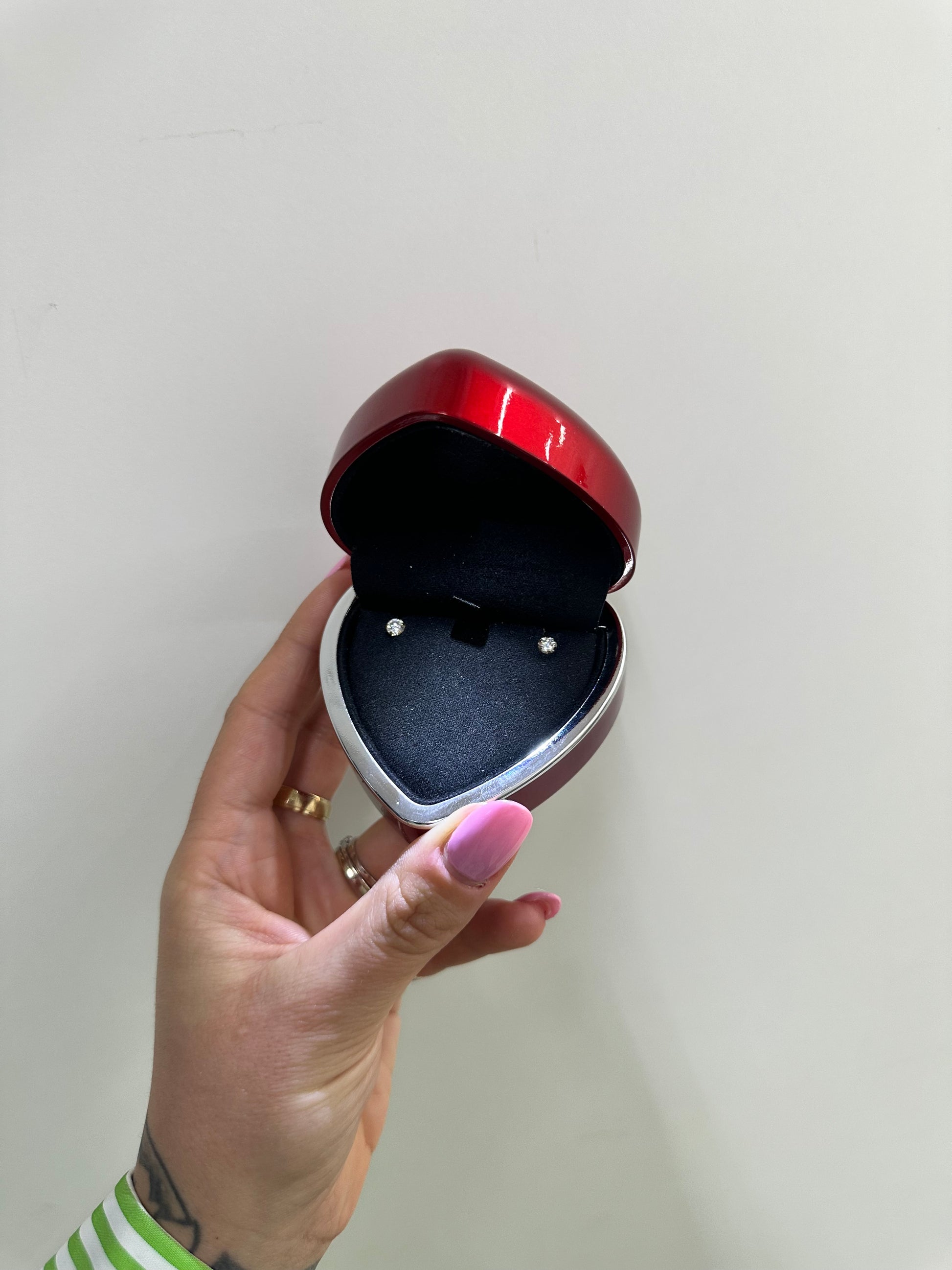 ORECCHINI PUNTO LUCE ORO 18KT