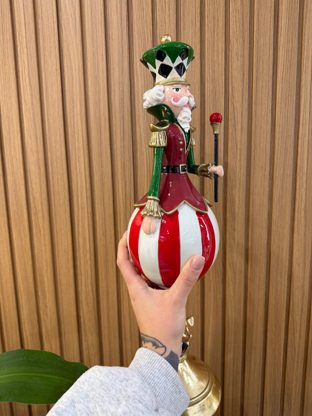 SCHIACCIANOCI UOMO ILARY QUEEN