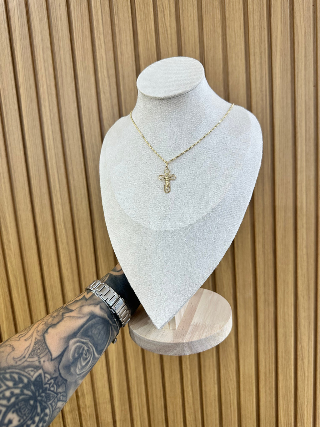 COLLANA LASER ORO 18KT CON CROCE