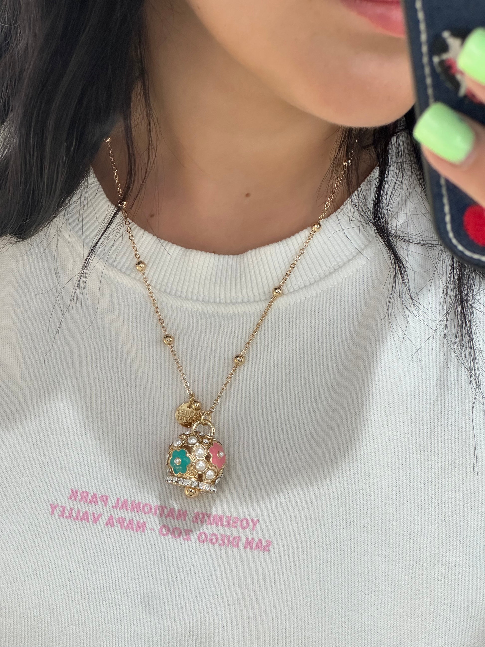 COLLANA AMO CAPRI CAMPANA CON FIORI E PERLE