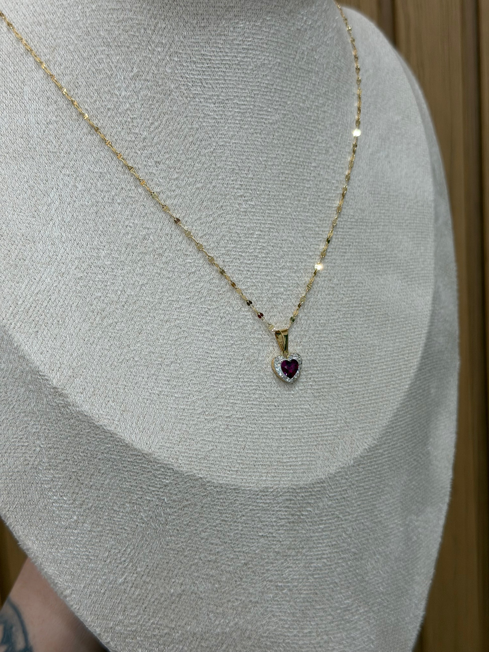 COLLANA CUORICINO ORO 18KT CON SPECCHIATA
