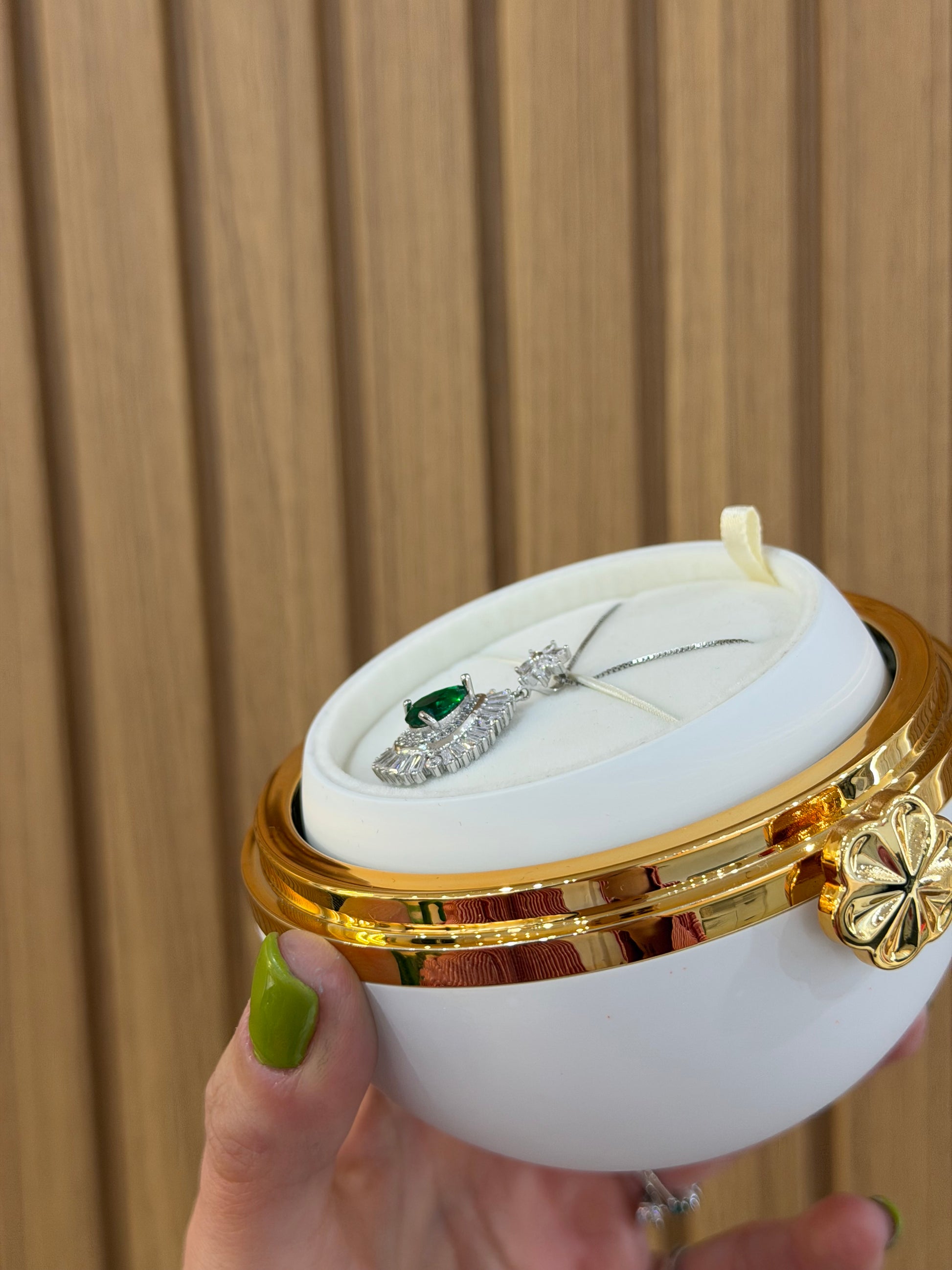 BOX PALLINA DI NATALE BIANCA CON COLLANA ARGENTO 925