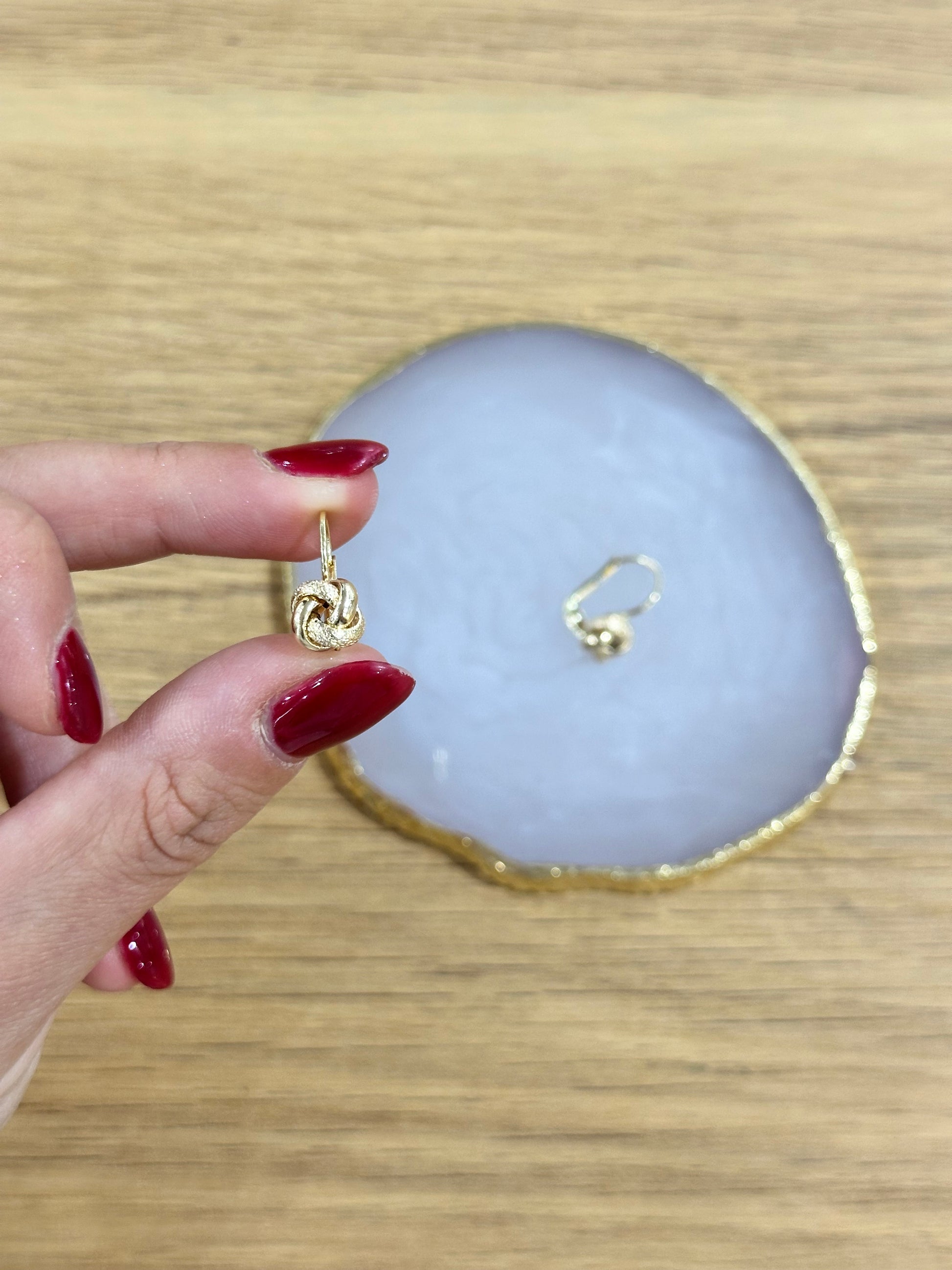 ORECCHINI NODINO ORO 18KT MONACHELLA