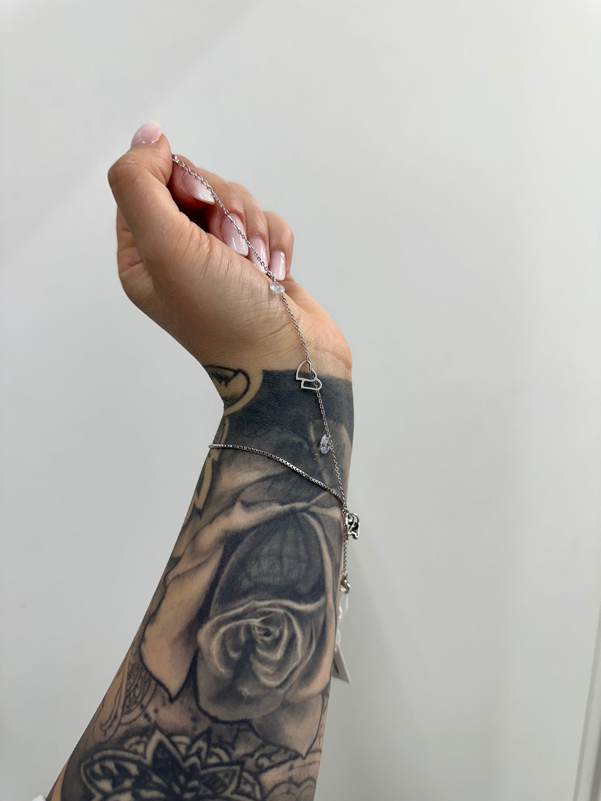 BRACCIALE CON CUORI PENDENTI LA PETITE