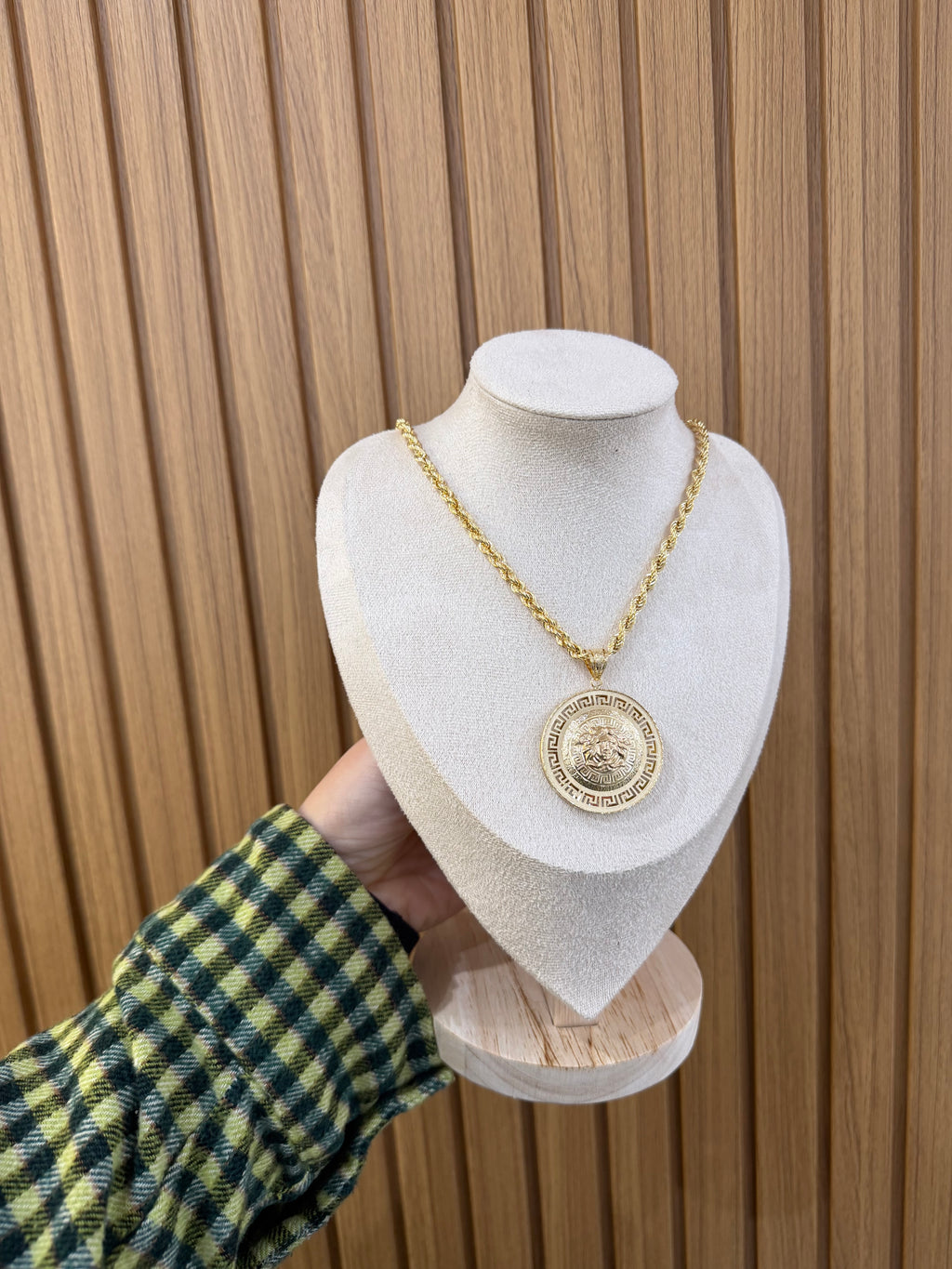 COLLANA ORO 18KT LASER CON CIONDOLO LION