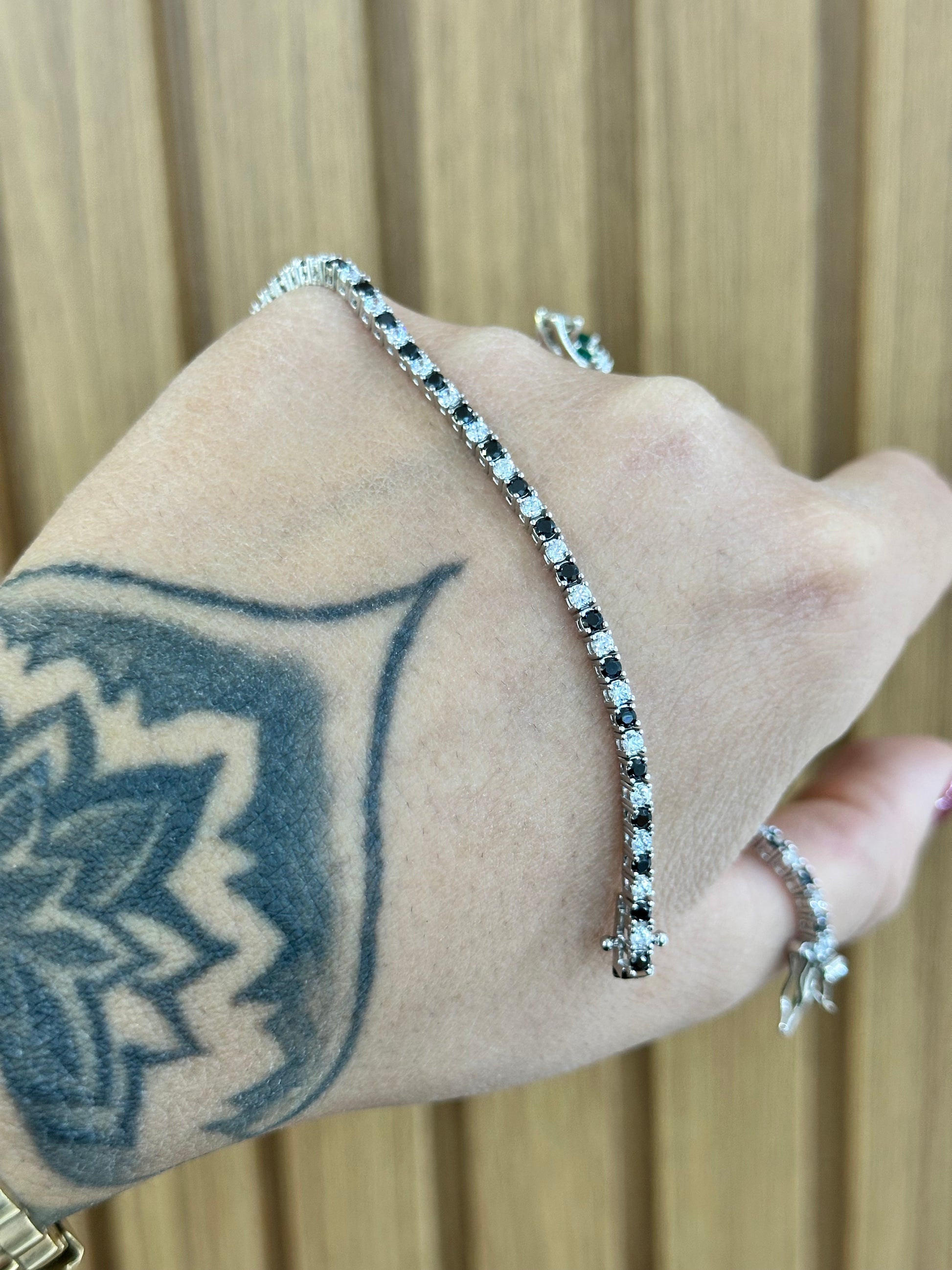 BRACCIALE TENNIS BLACK ALTERNATO