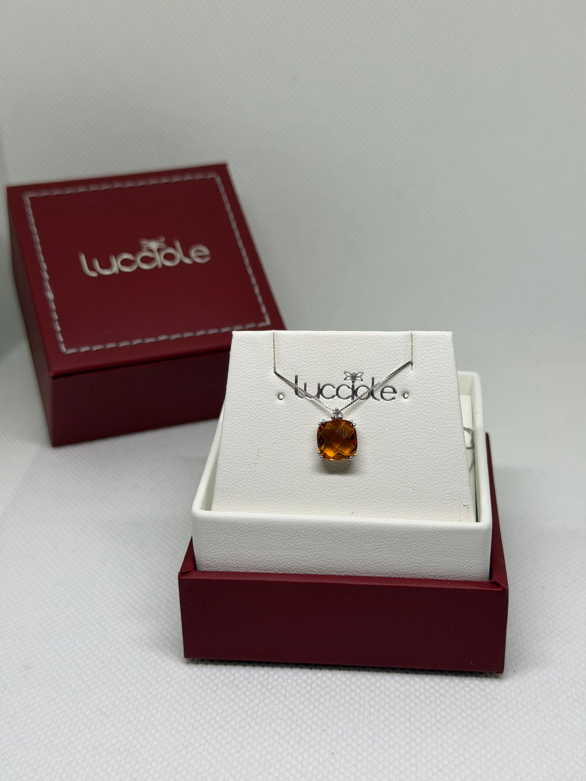 COLLANA ORO 9 CARATI CON TOPAZIO E DIAMANTINO LUCCIOLE