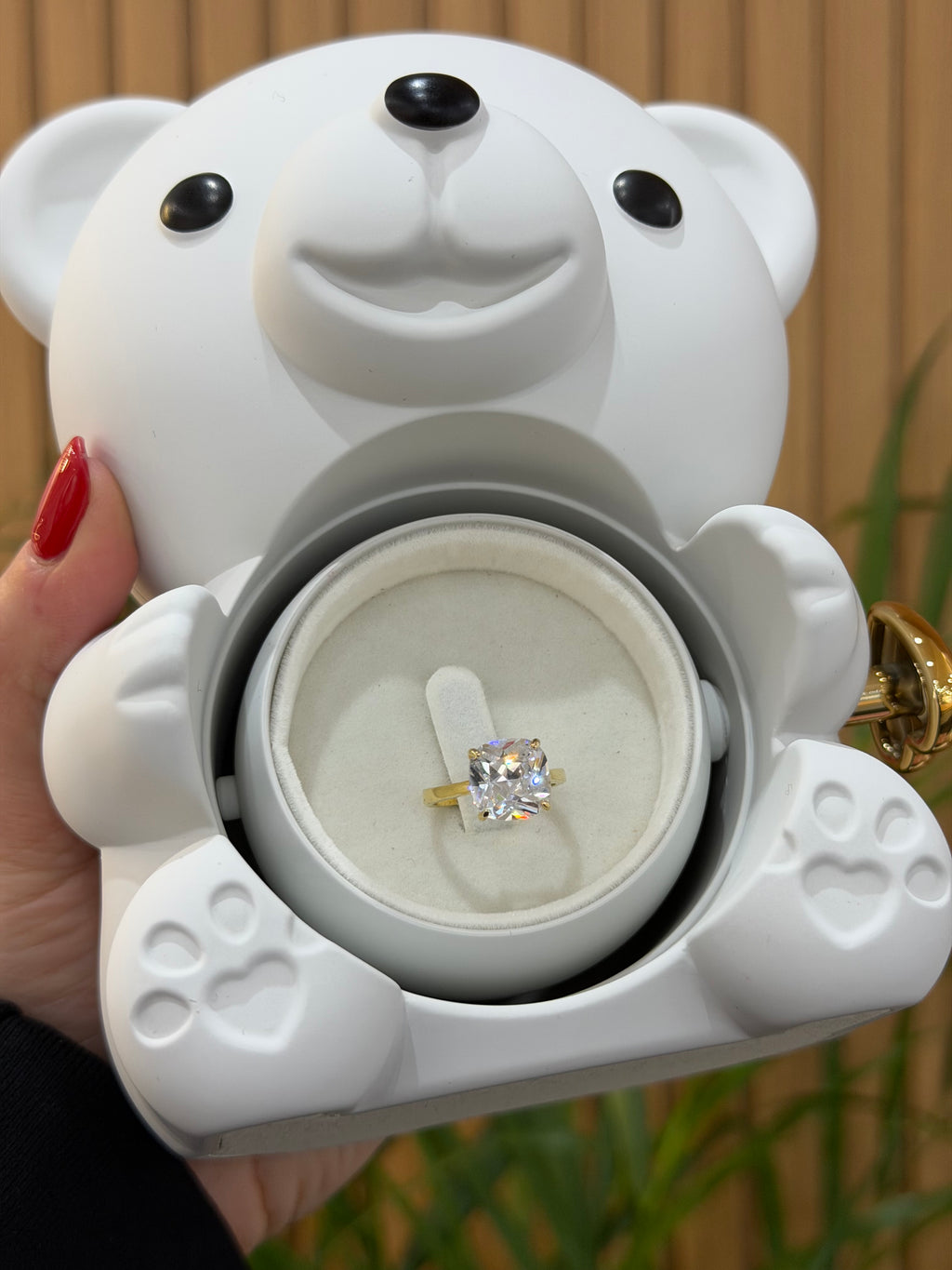 BOX TEDDY BIANCO CON ANELLO REINA ARGENTO 925 DORATO