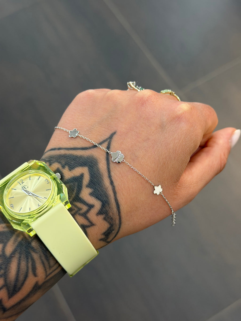 BRACCIALE BIMBA ORO 18KT CON FIORI