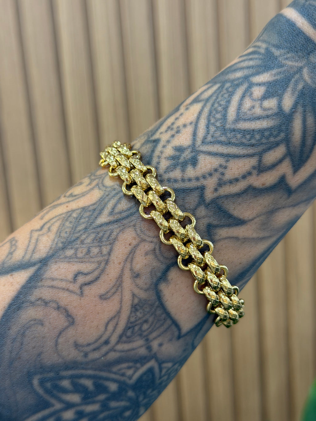 BRACCIALE ELETTRA ACCIAIO CON DORATURA