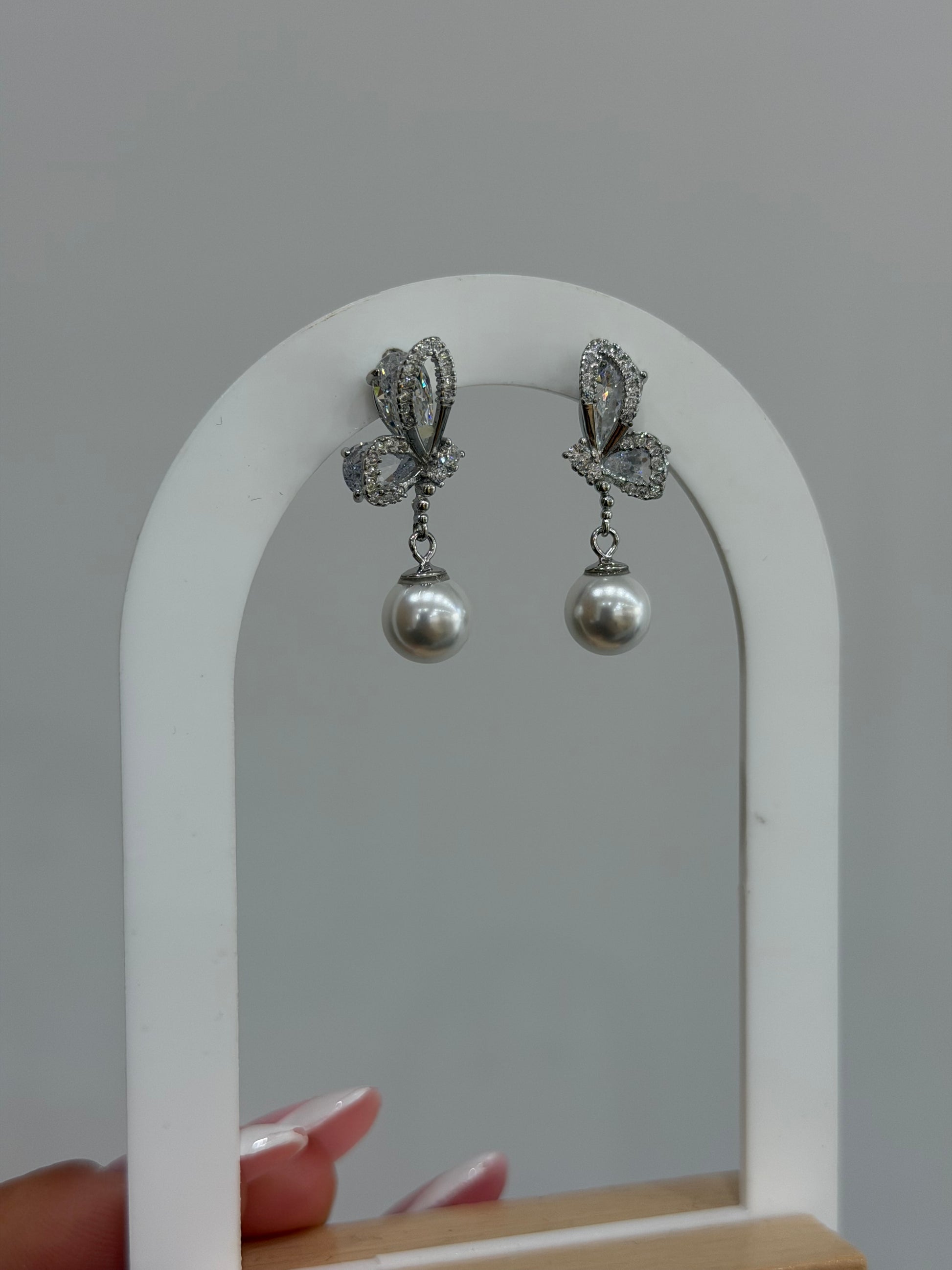 ORECCHINI BUTTERFLY CON PERLA ARGENTO 925