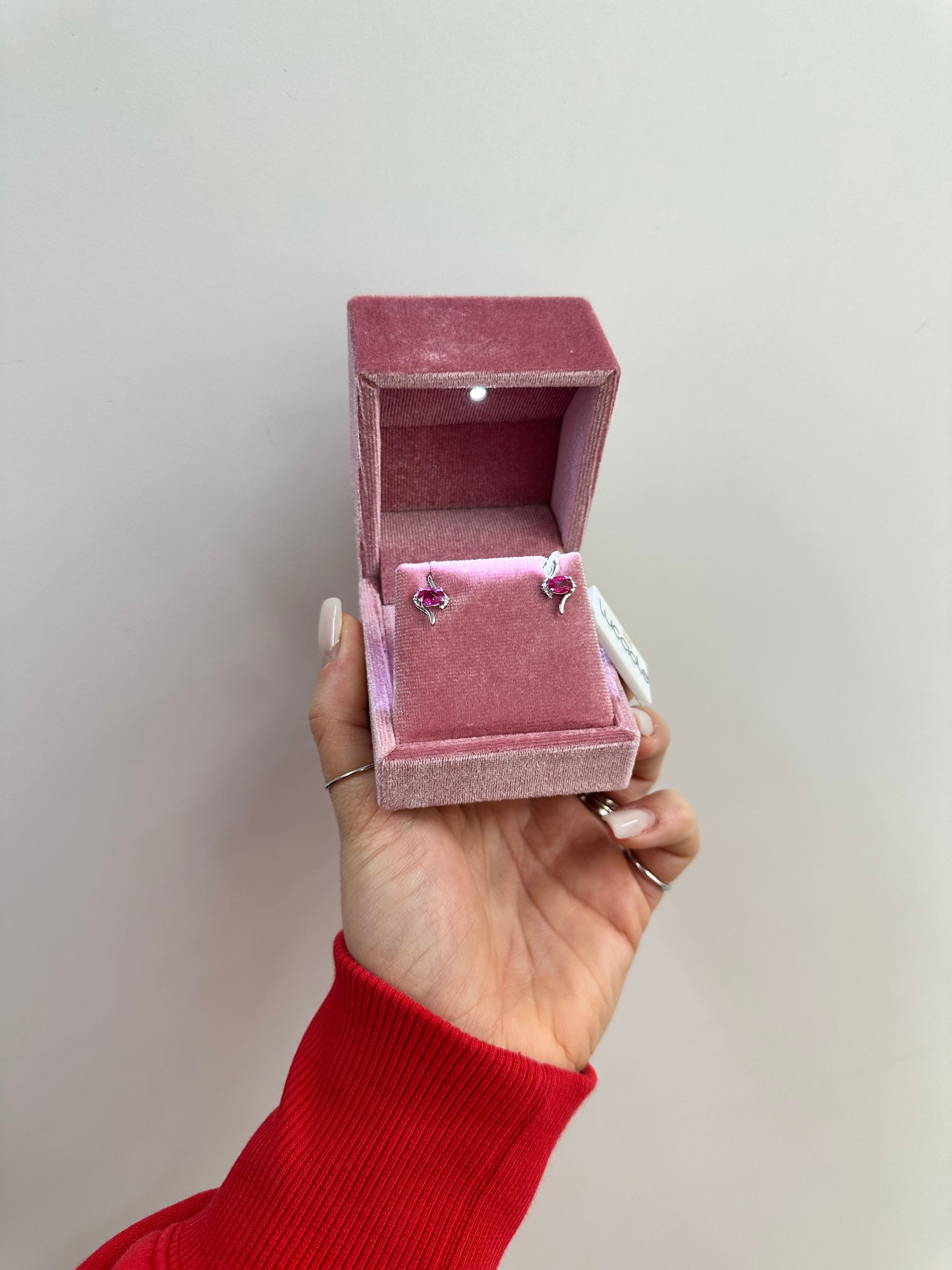 ORECCHINI ORO 18KT CON RUBINI E DIAMANTI