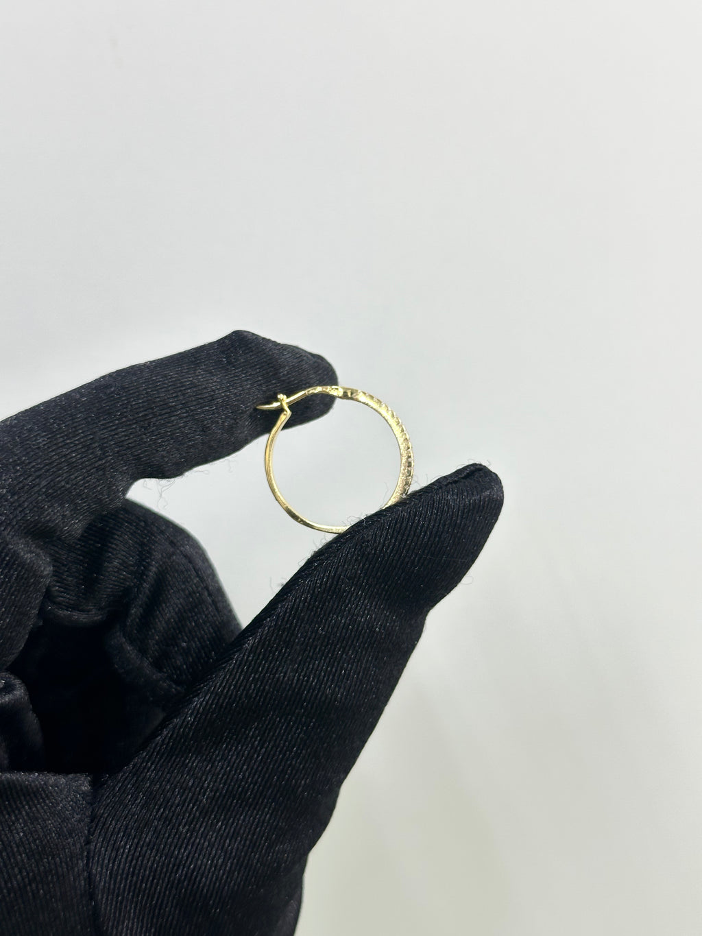 CERCHI ZIRCONATI ORO 18KT
