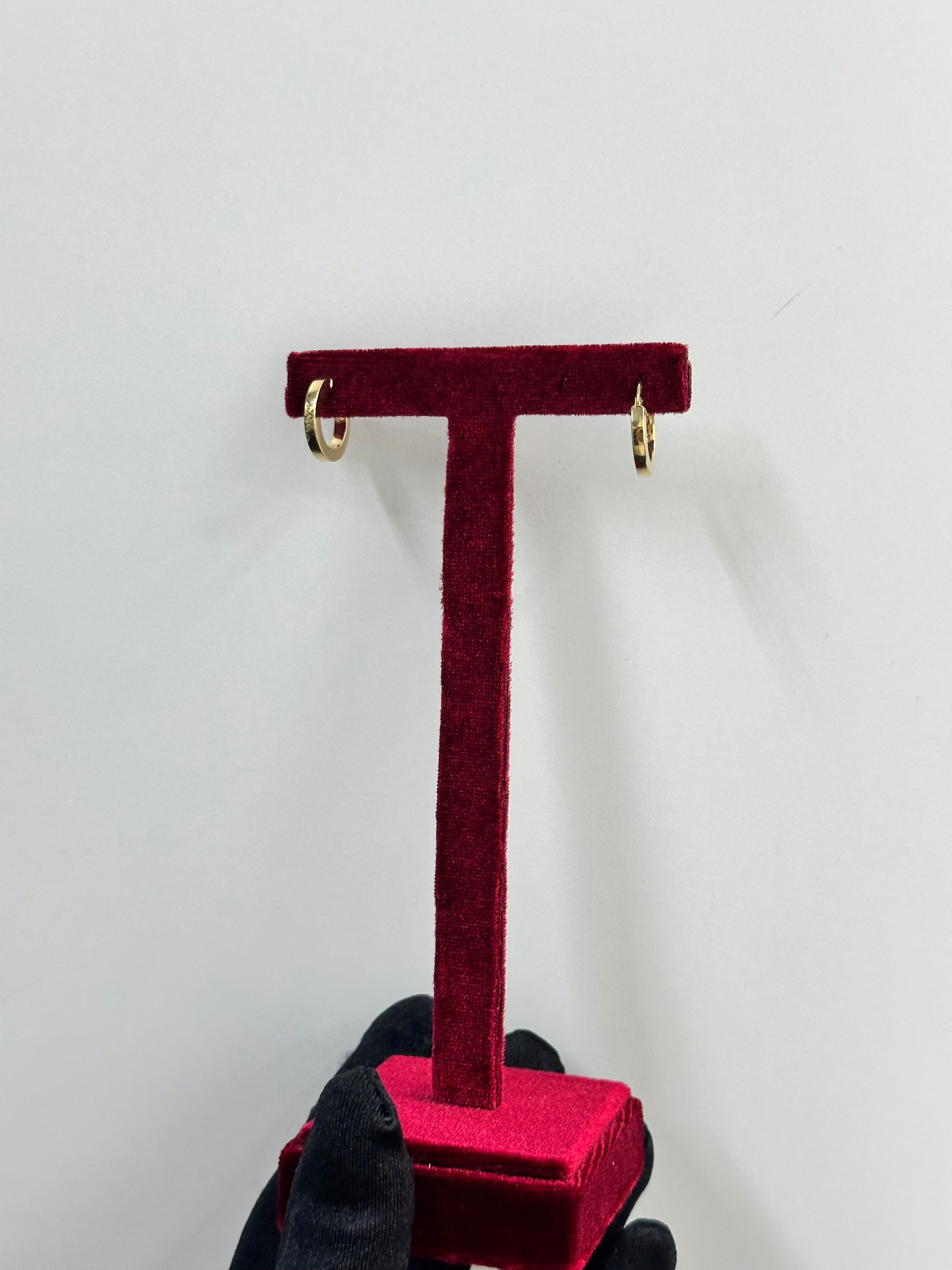 CERCHIETTI IN ORO 18KT