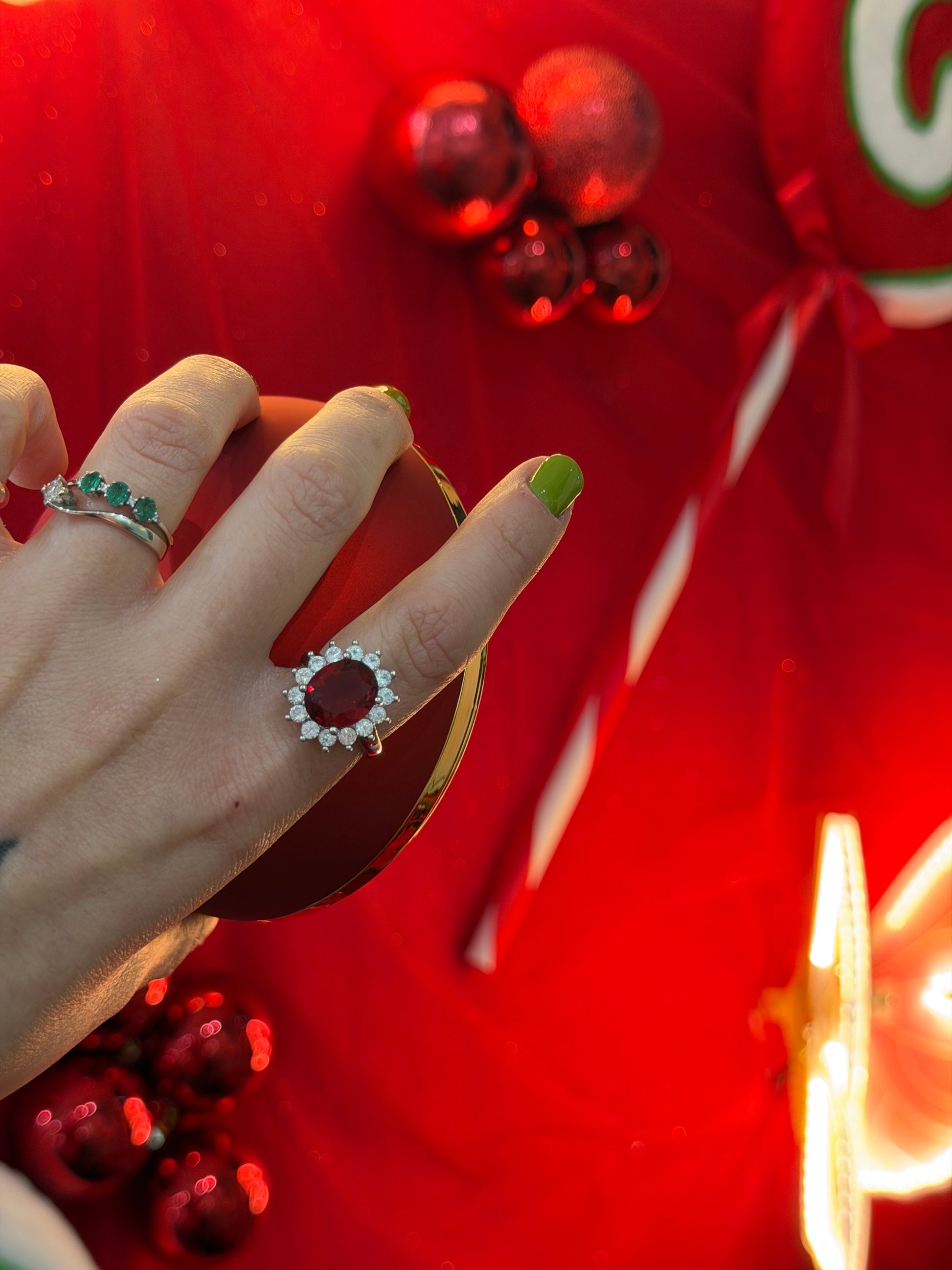 BOX PALLINA DI NATALE CON ANELLO BIG KATE ARGENTO 925