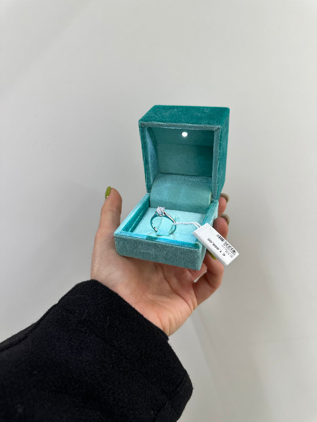 ANELLO SOLITARIO ORO 18KT CON DIAMANTE