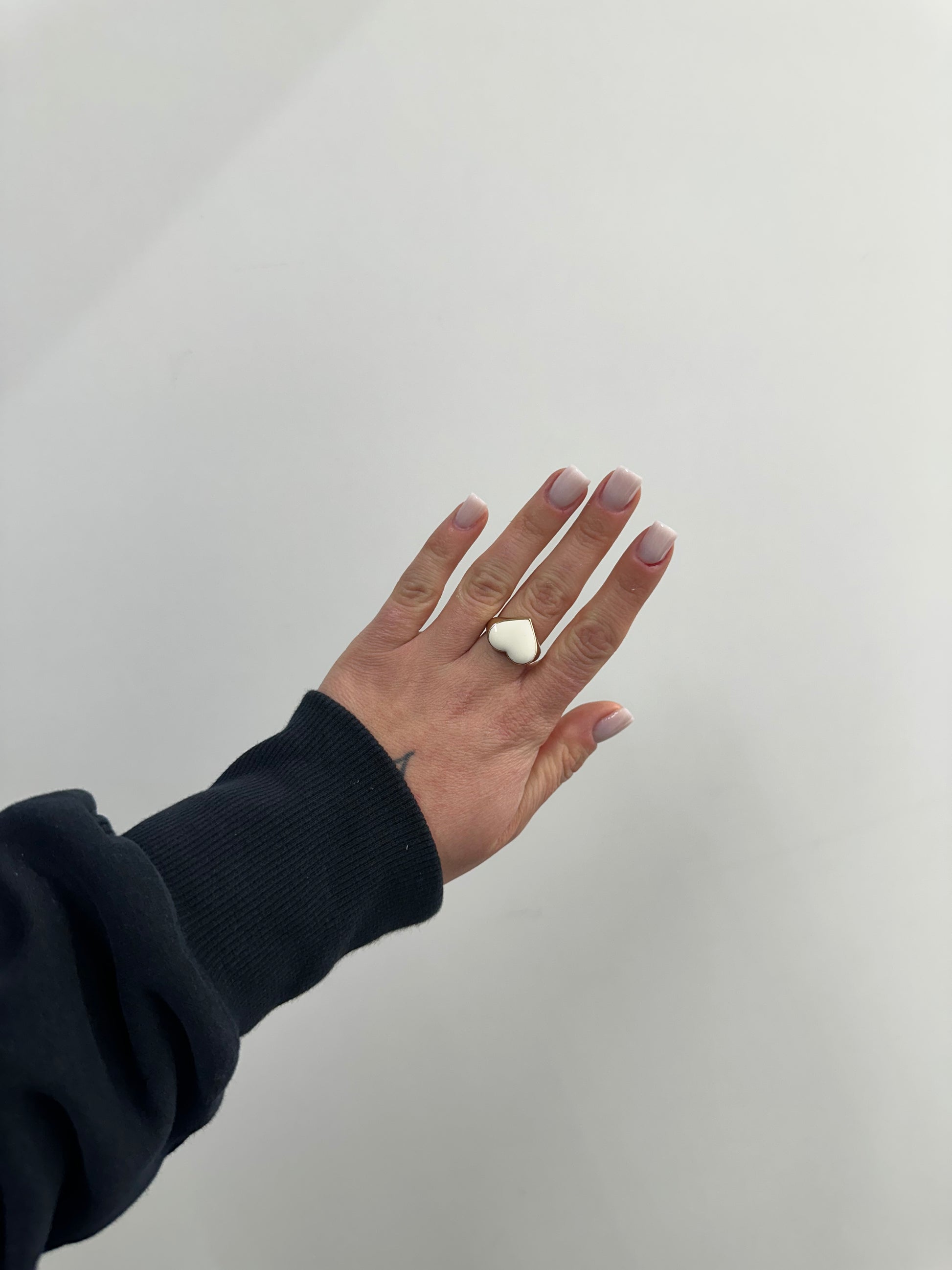 ANELLO CUORE SMALTATO BIANCO