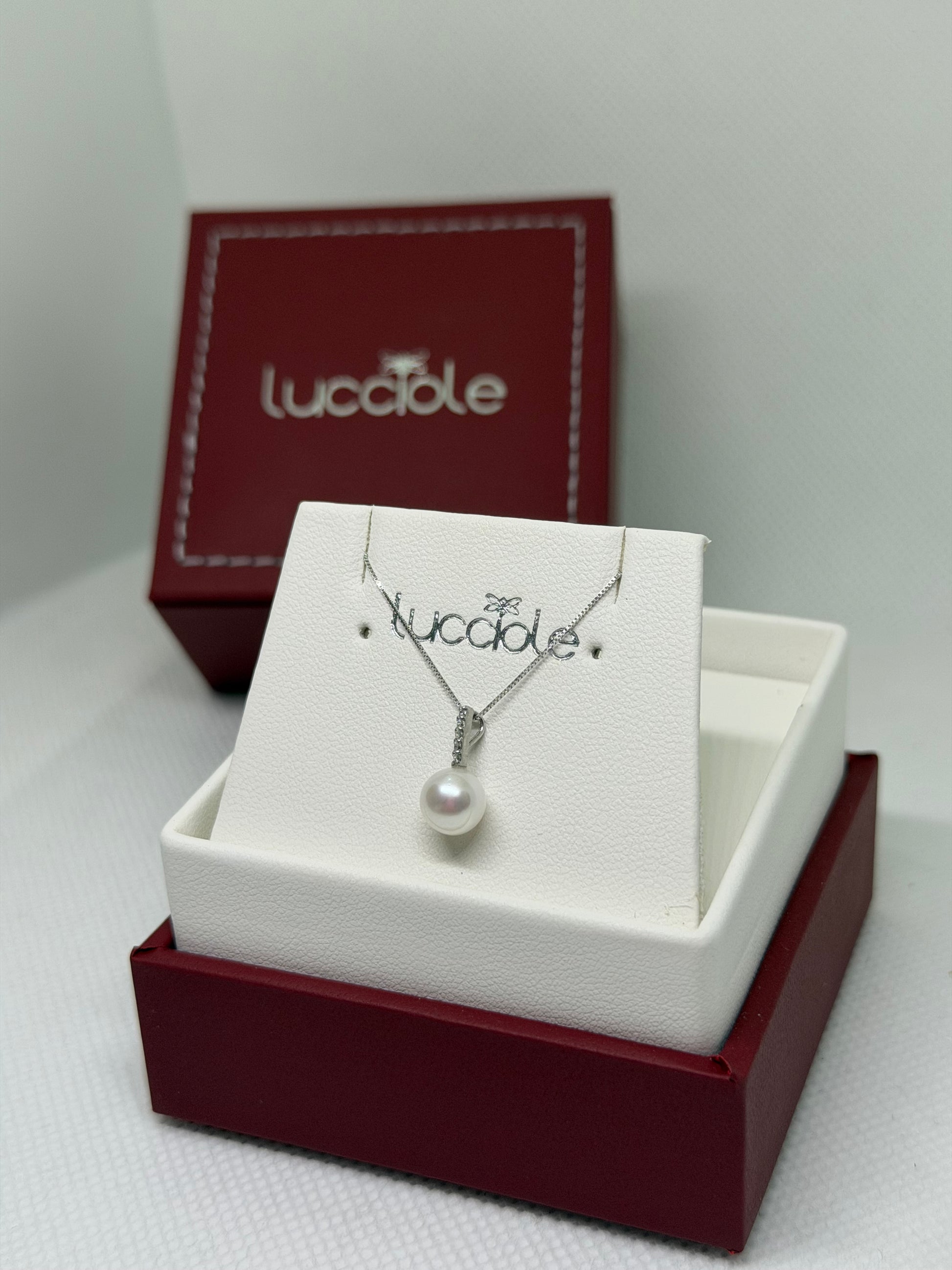 COLLANA ORO 9 CARATI CON PERLA BIANCA ORIGINALE E DIAMANTI LUCCIOLE