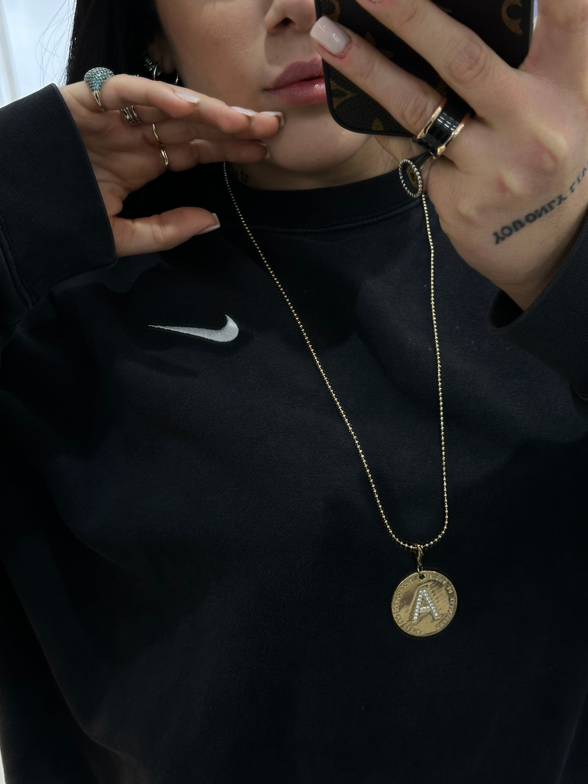 COLLANA INIZIALE IN ACCIAIO CON DORATURA LETTERA A