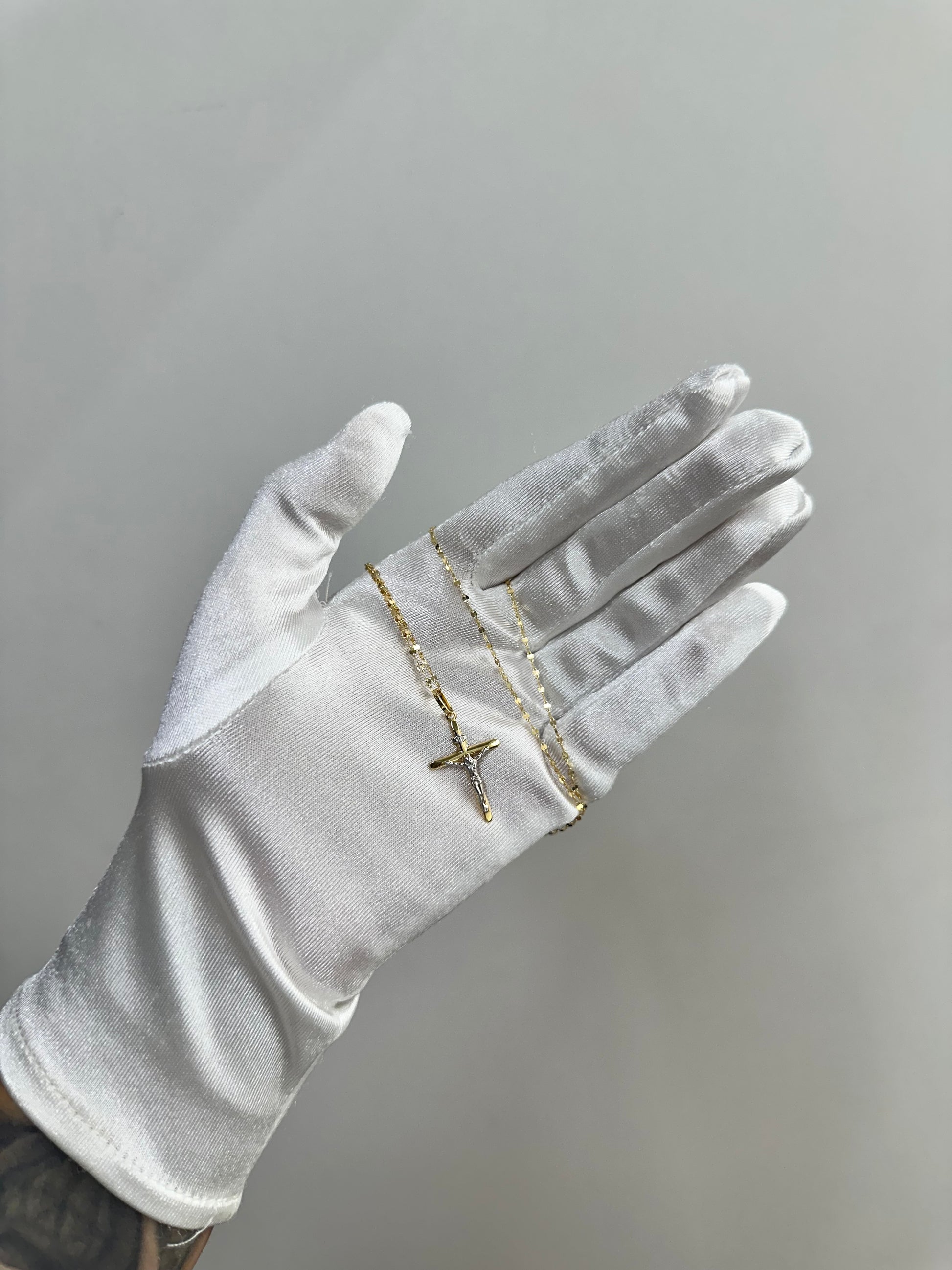 COLLANA CON CROCE E SPECCHIATA ORO 18KT