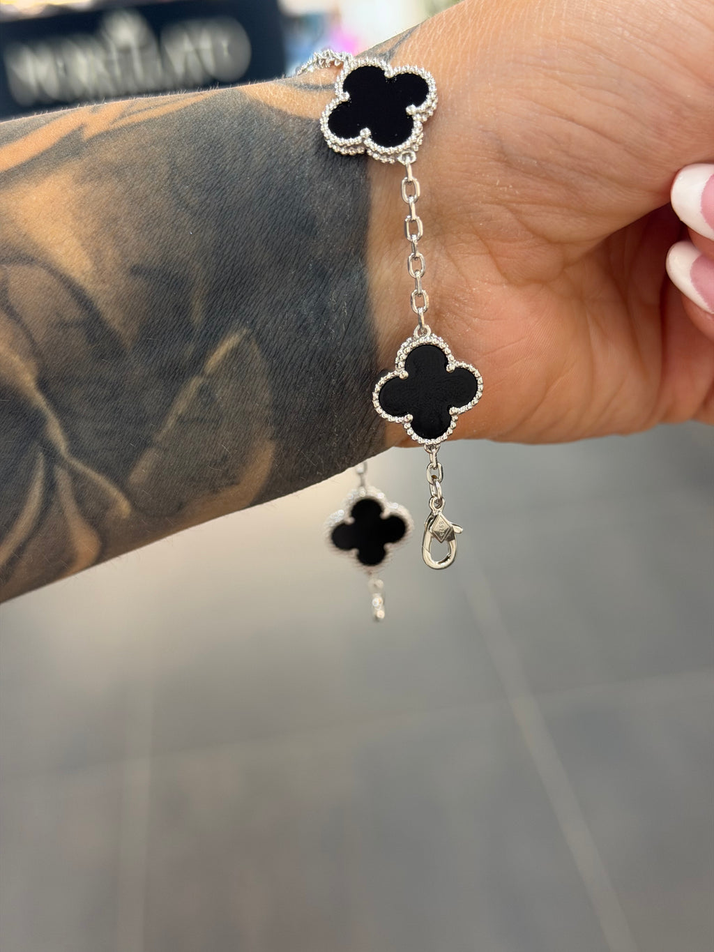 BRACCIALE QUADRIFOGLIO NERO ARGENTO 925