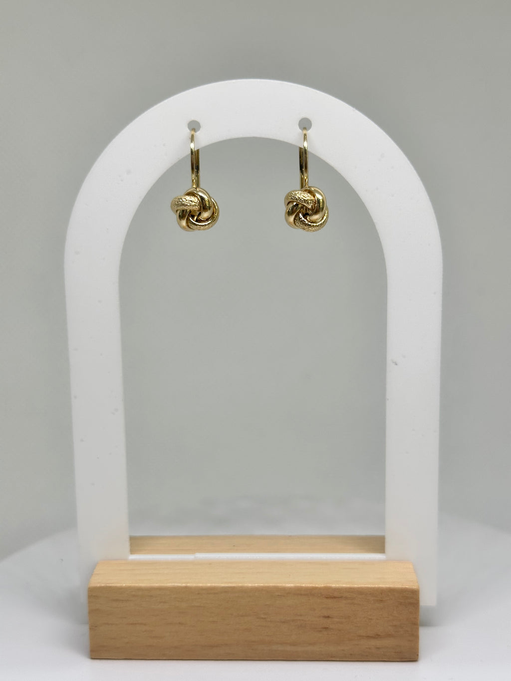 ORECCHINI NODINO ORO 18KT MONACHELLA