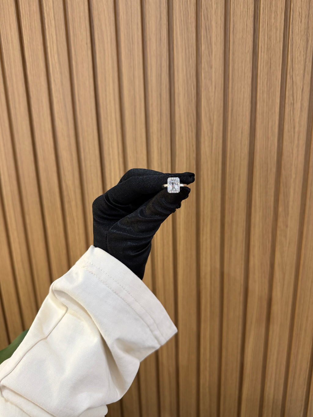 BOX SECRET CON ANELLO ANASTASIA ARGENTO 925