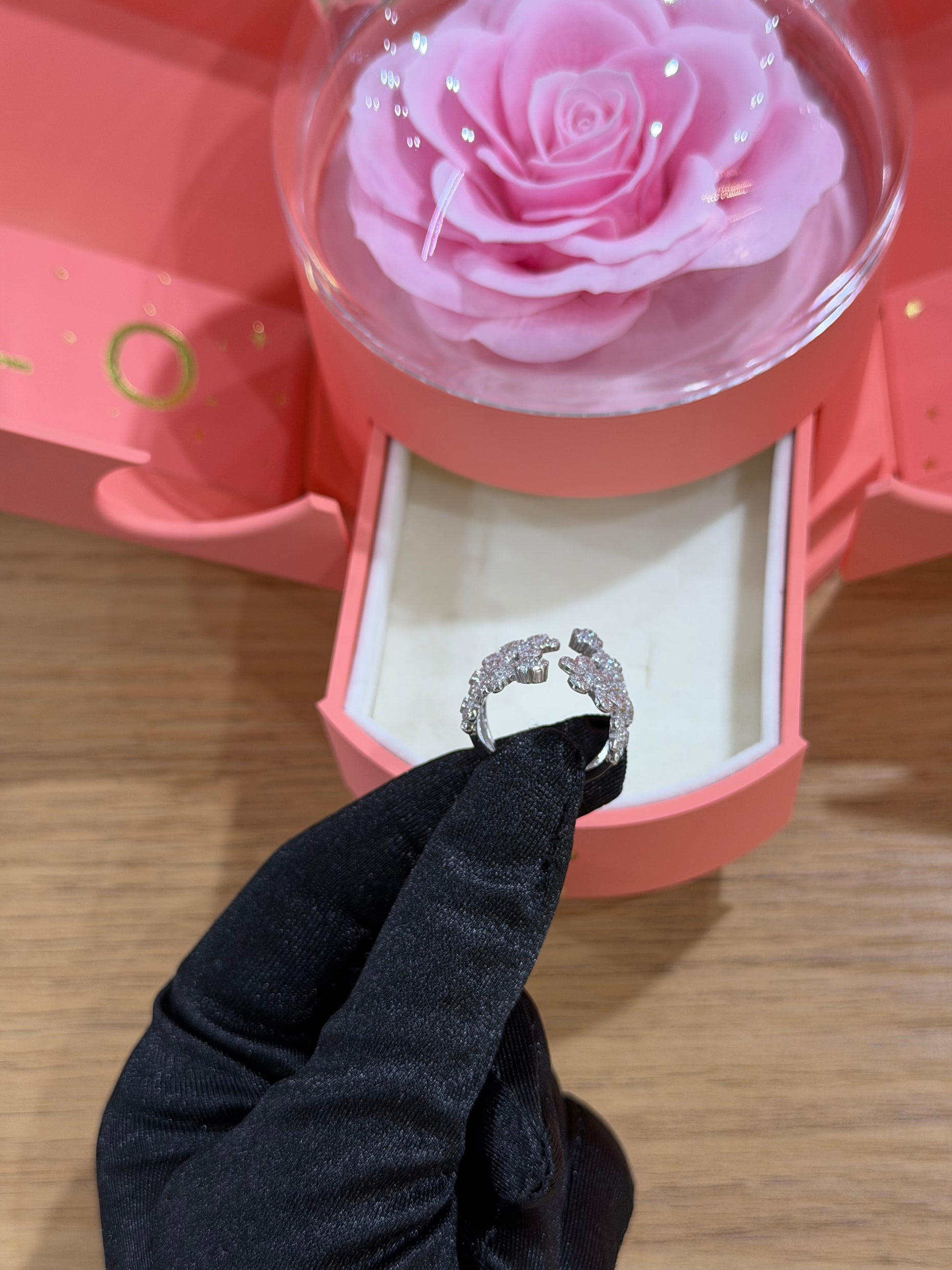 BOX PURE CON ANELLO FLOWERS ARGENTO 925