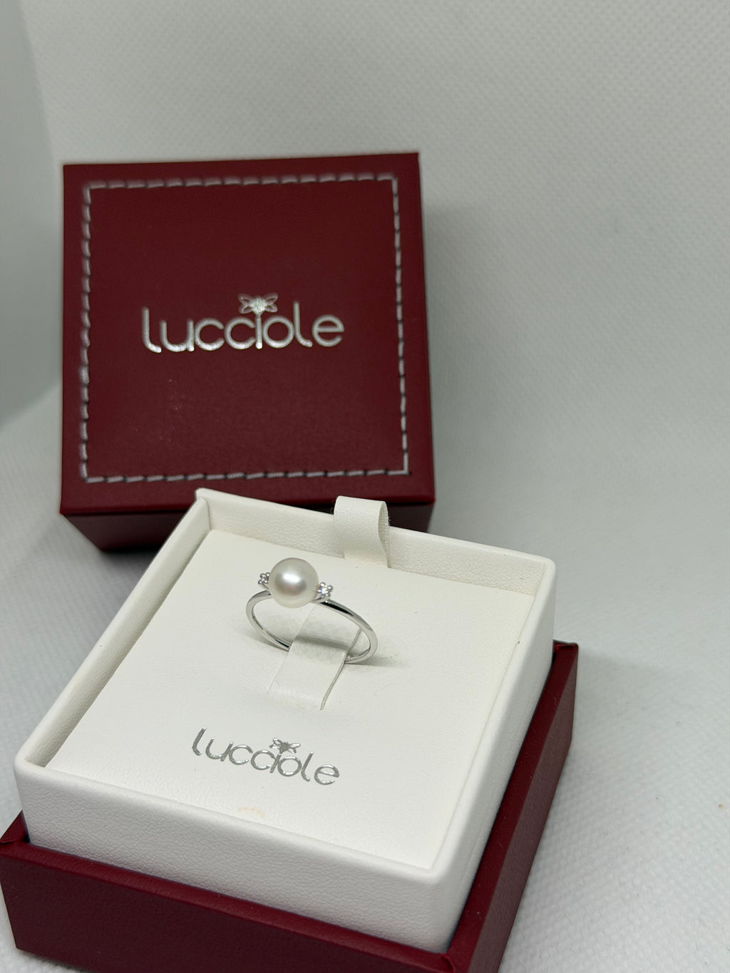 ANELLO ORO 9 CARATI CON PERLA BIANCA ORIGINALE E DIAMANTI LUCCIOLE