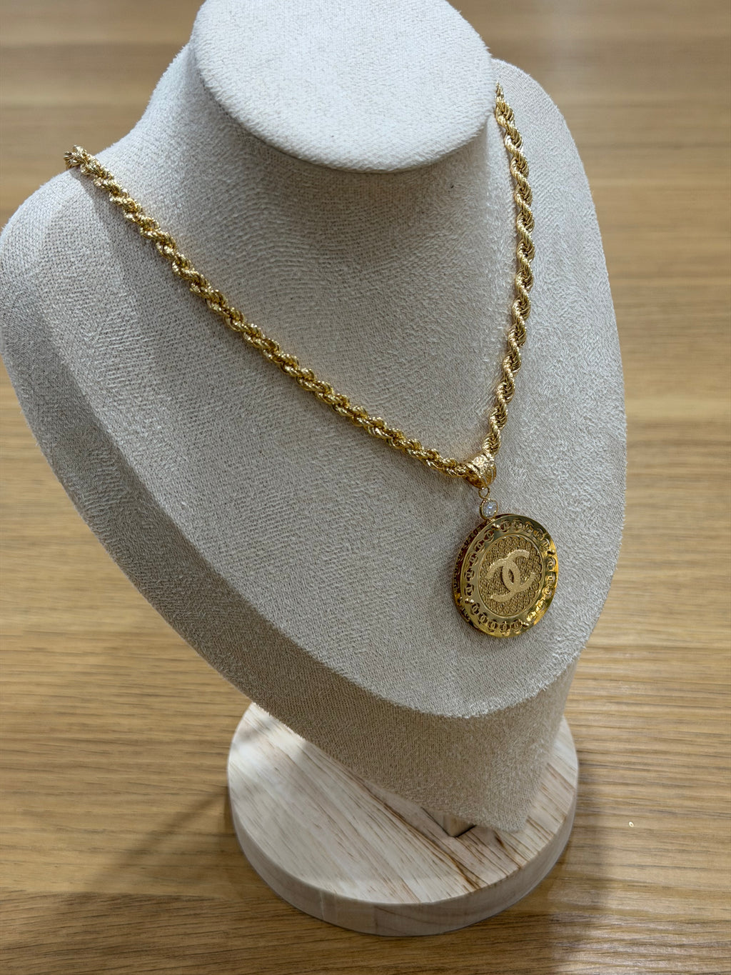 COLLANA ORO 18KT LASER CON CIONDOLO DOPPIA C