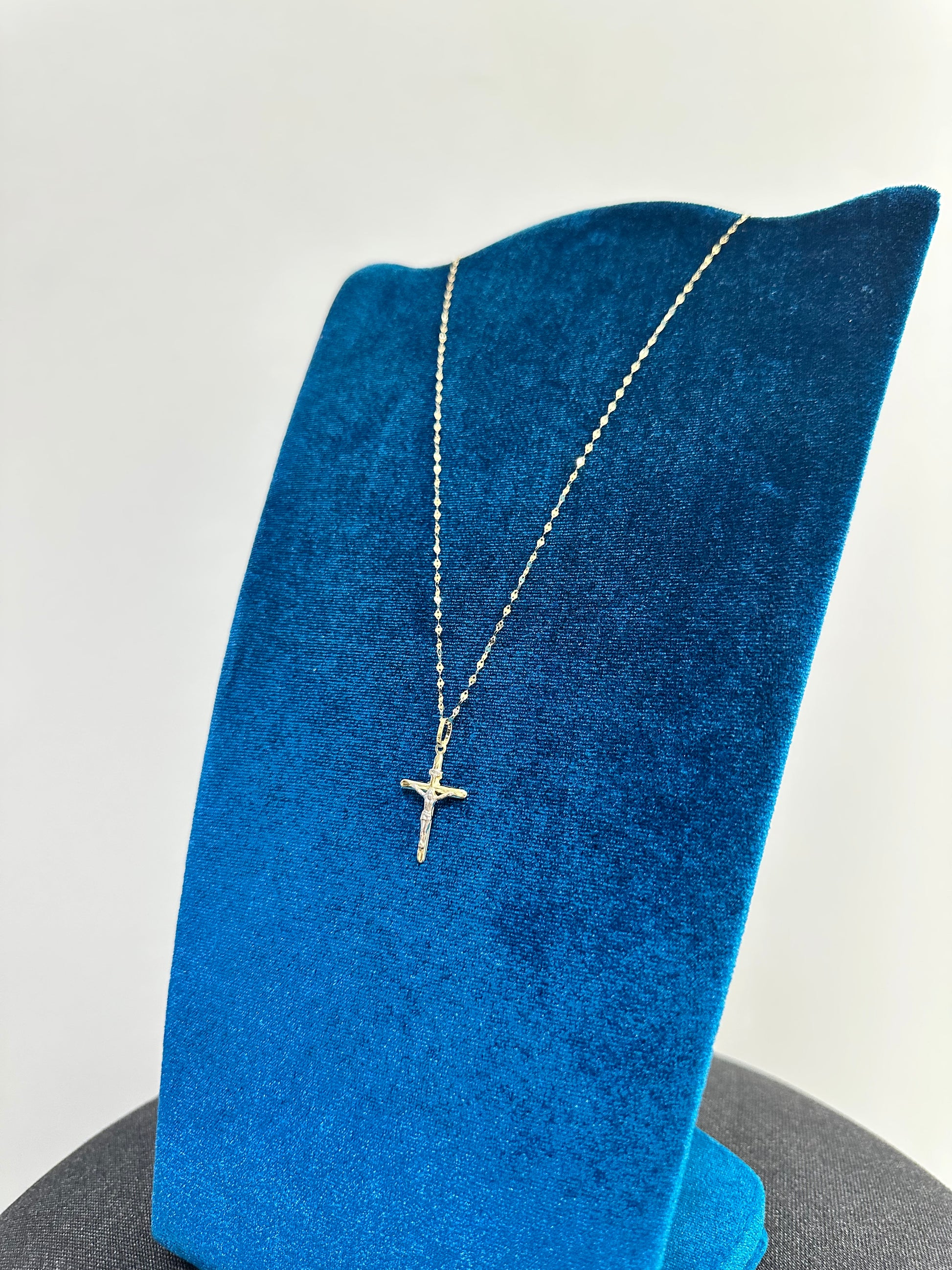 COLLANA CON CROCE ORO 18KT
