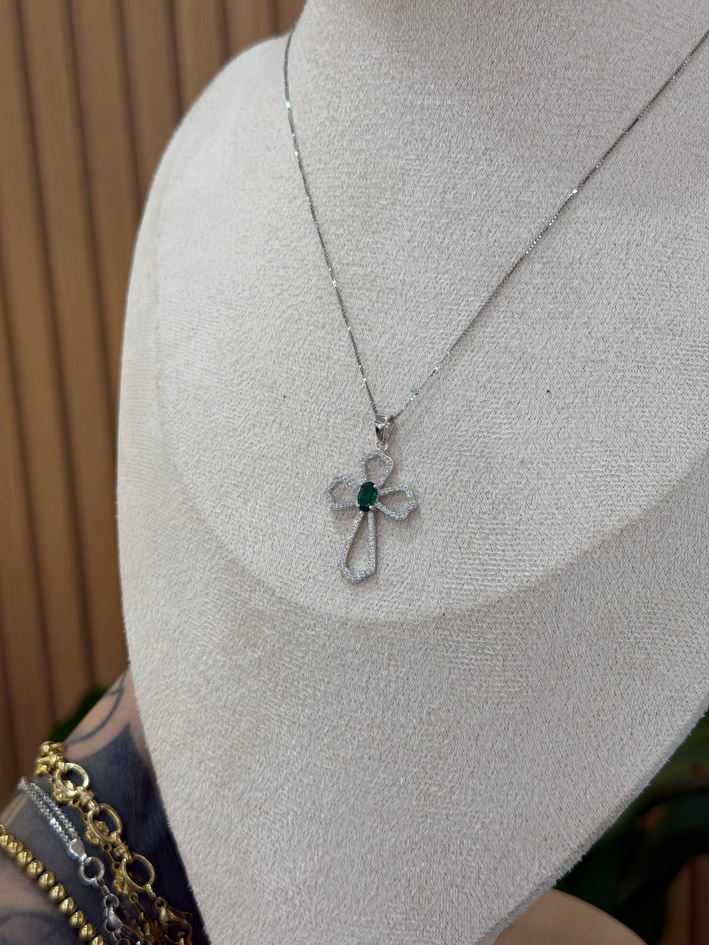 COLLANA ARGENTO 925 CON CROCE ESMERALDA