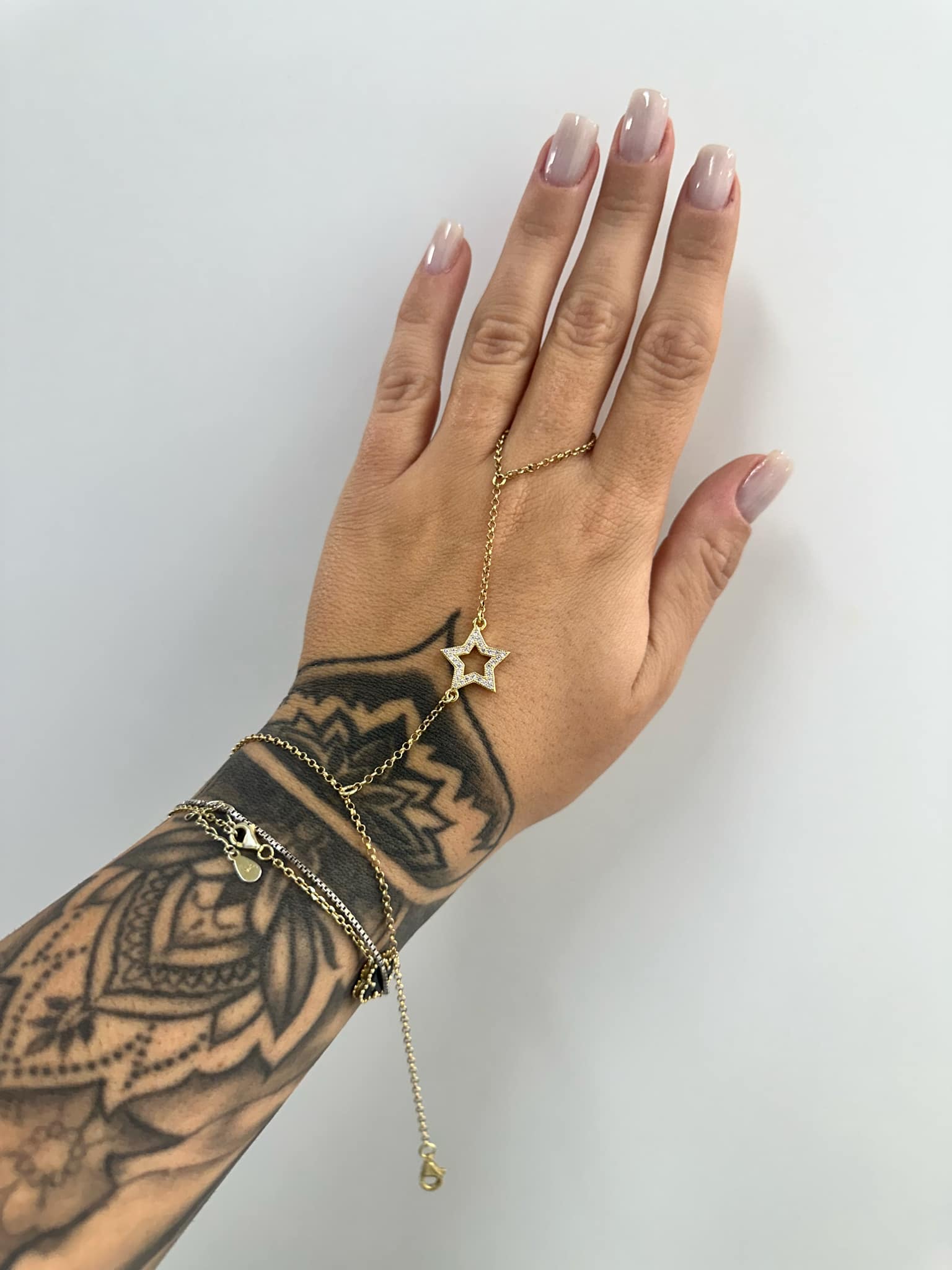 BACIAMANO STAR