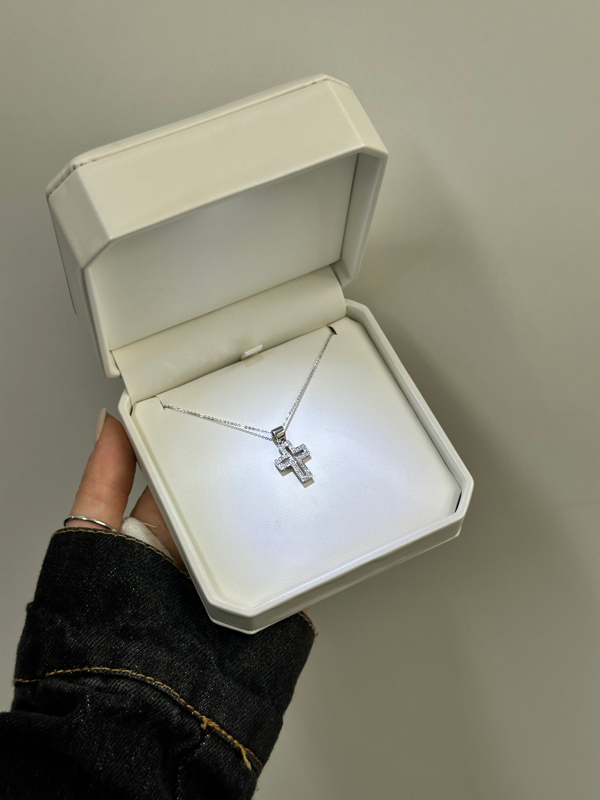 COLLANA CROCE ORO 18KT CON DIAMANTI
