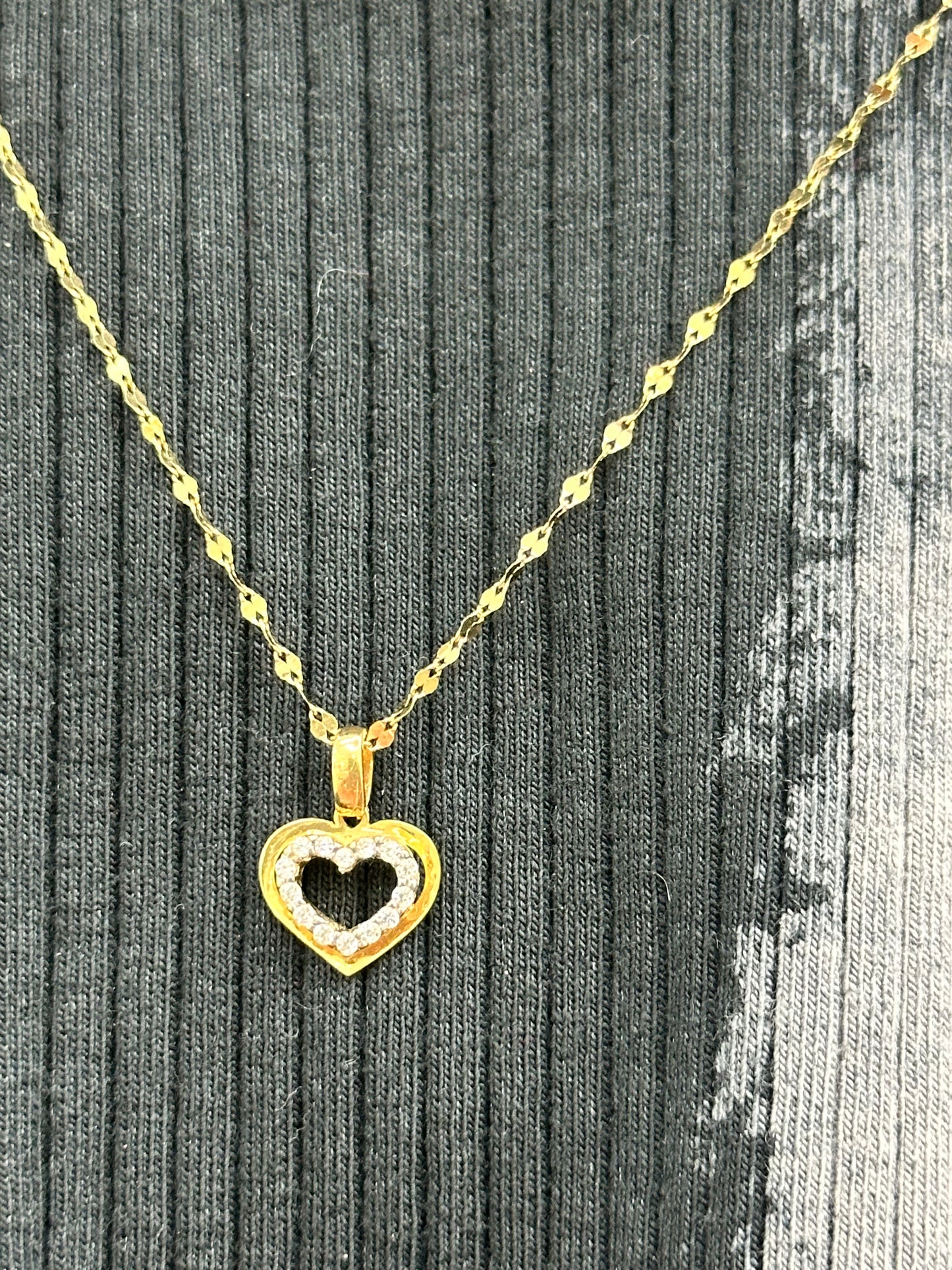 COLLANA ORO 18KT CON CUORE TRAFORATO