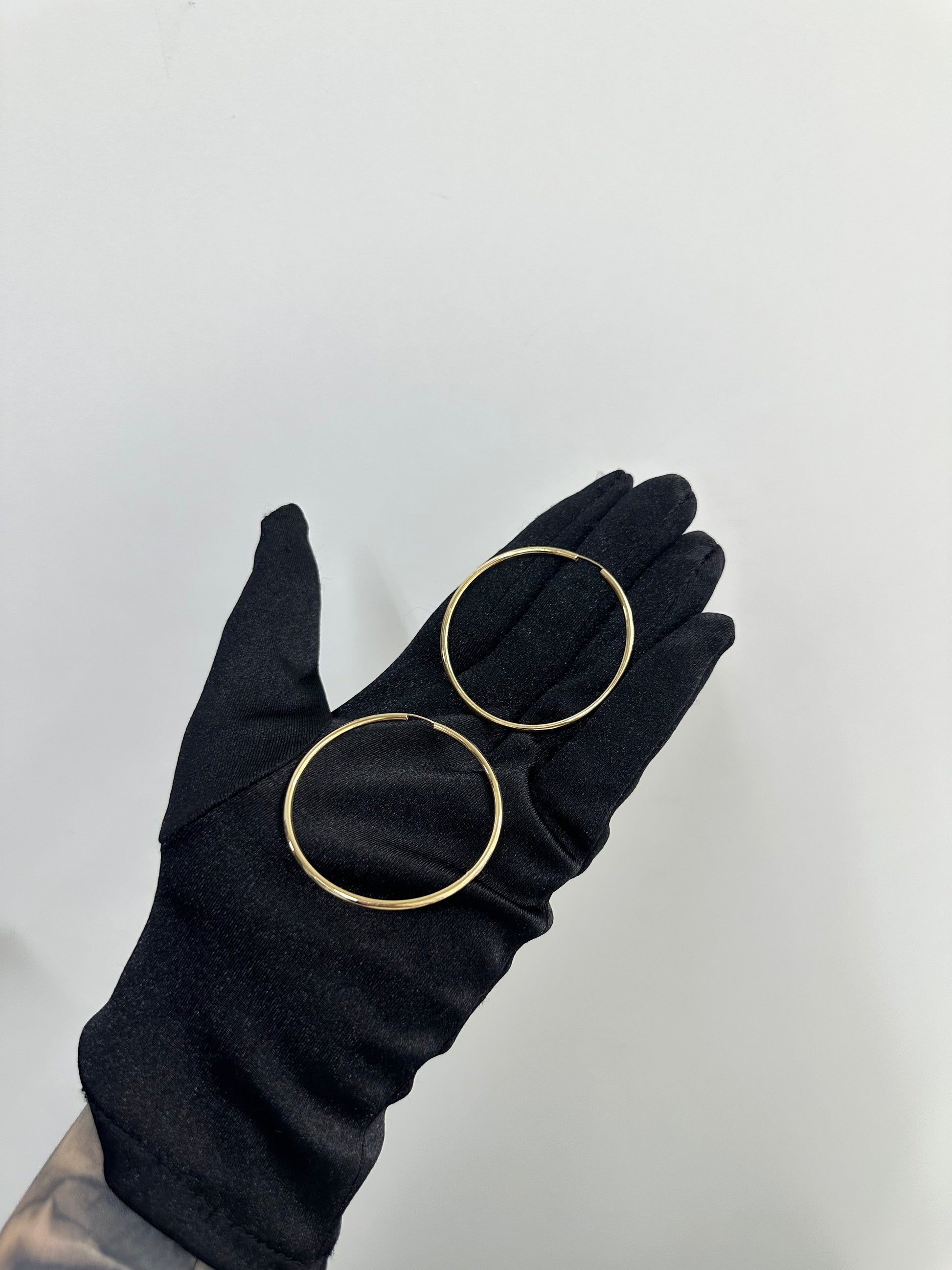 CERCHI IN ORO 18KT CON CHIUSURA A SCOMPARSA