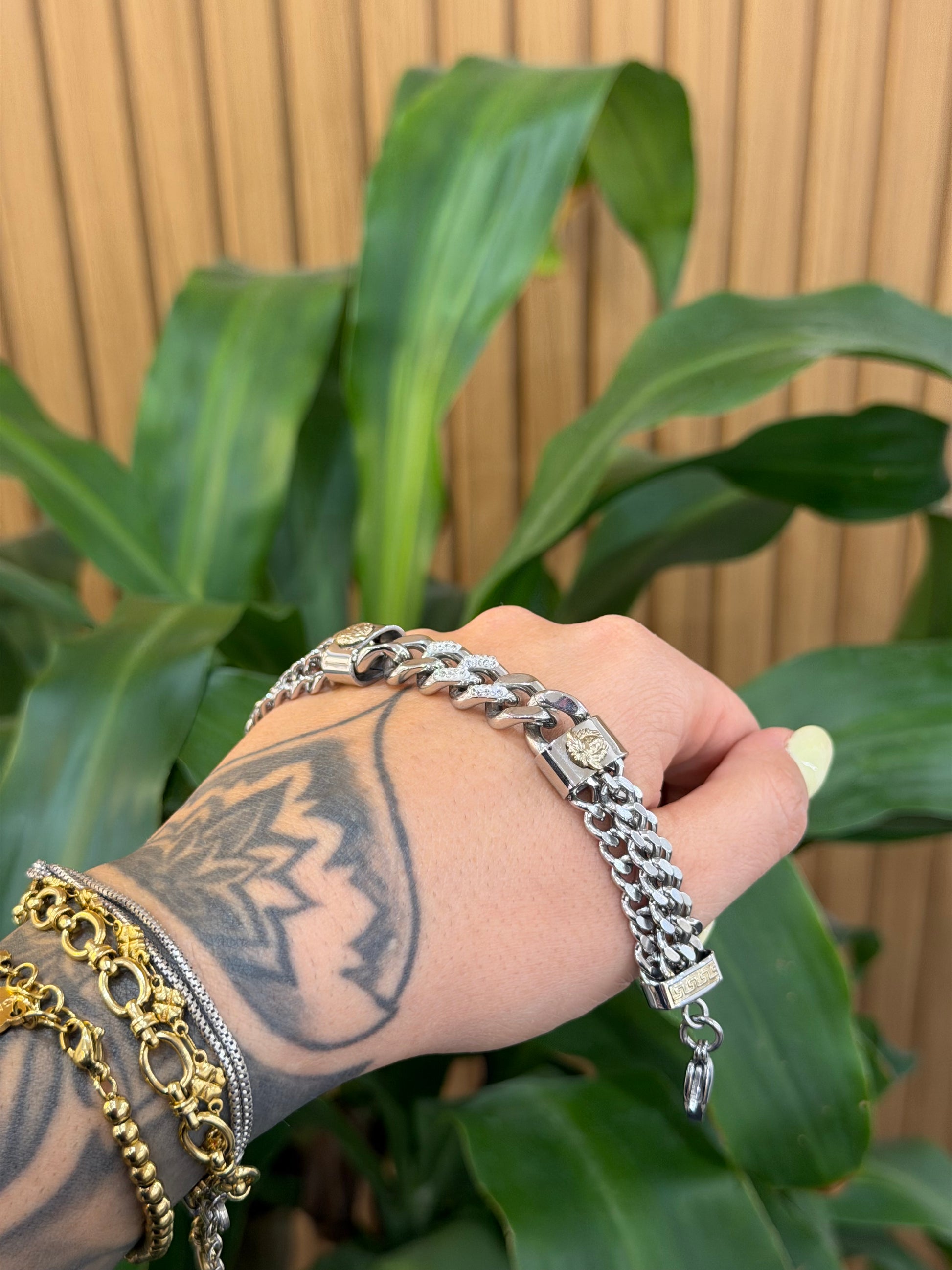 BRACCIALE MULTIFILO MEDUSA