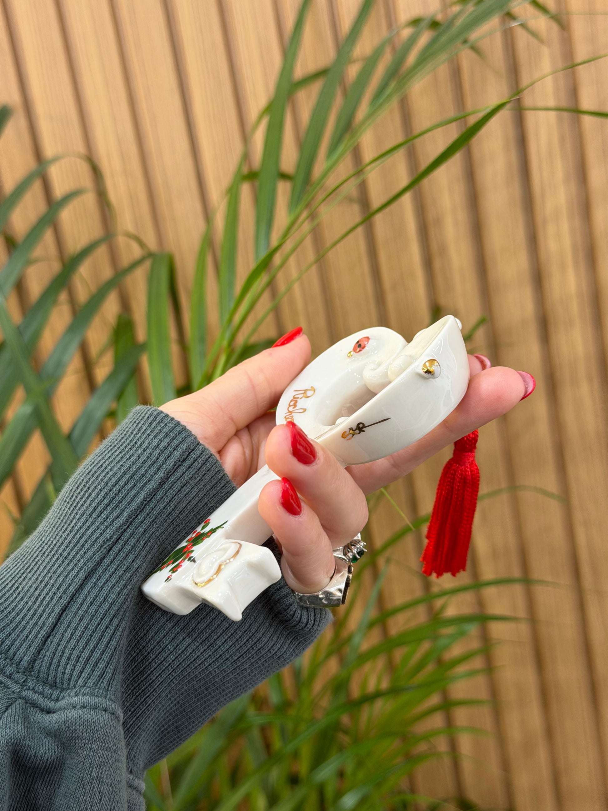 CHIAVE PORTA FORTUNA CERAMICA DI CAPODIMONTE