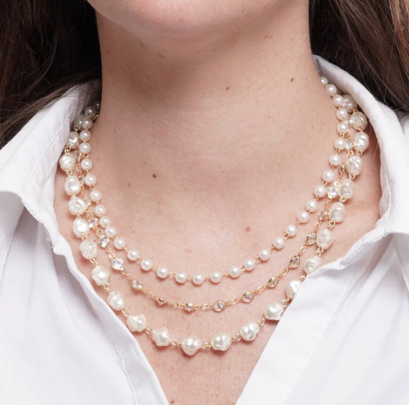COLLANA IN METALLO MULTIFILO CON PERLE AMO VENEZIA