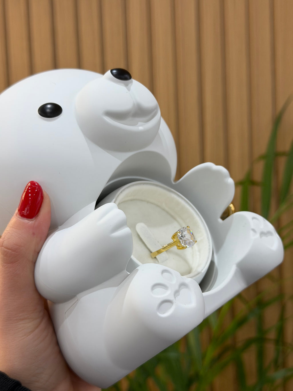 BOX TEDDY BIANCO CON ANELLO REINA ARGENTO 925 DORATO